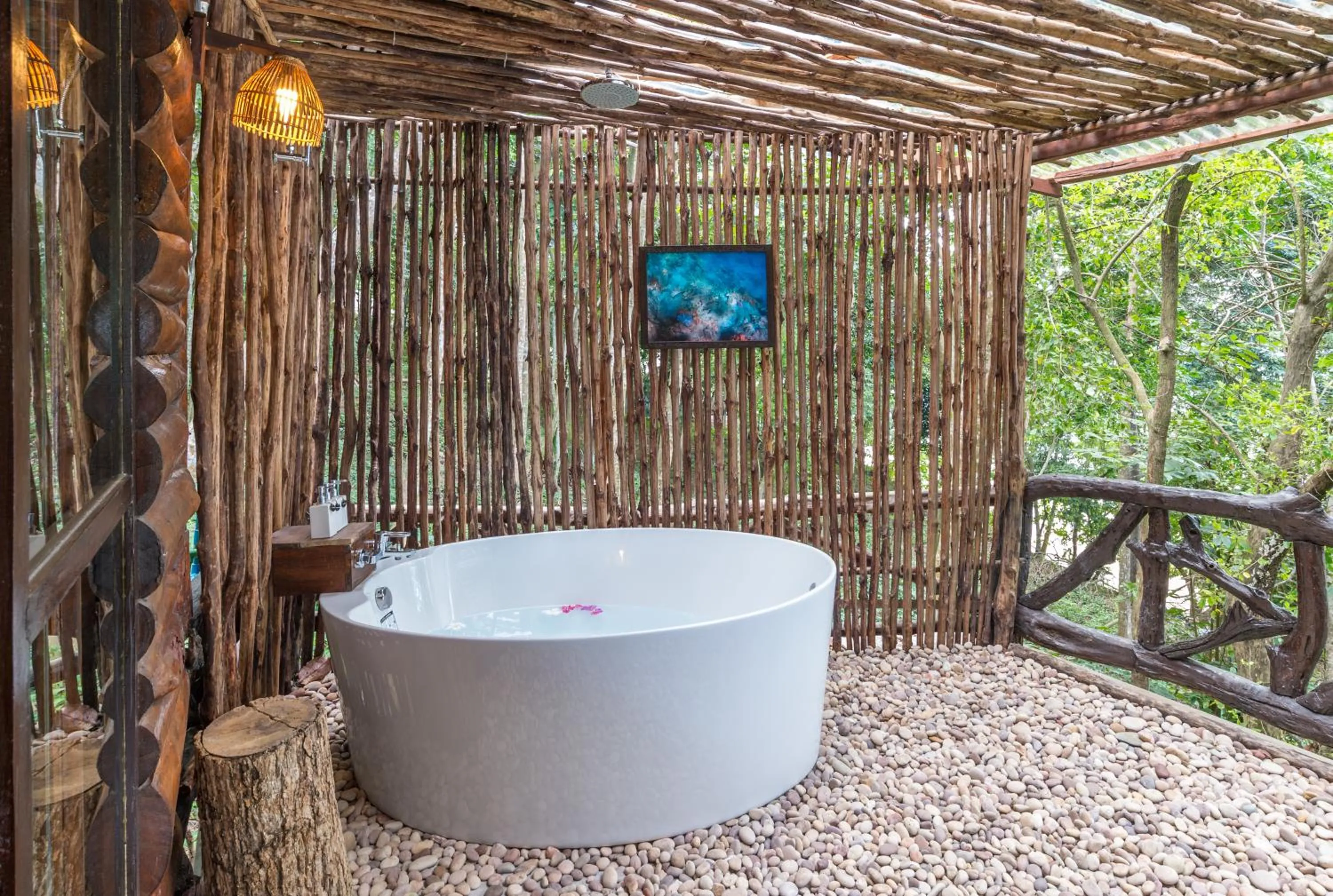 Koh Jum Ocean Beach Resort