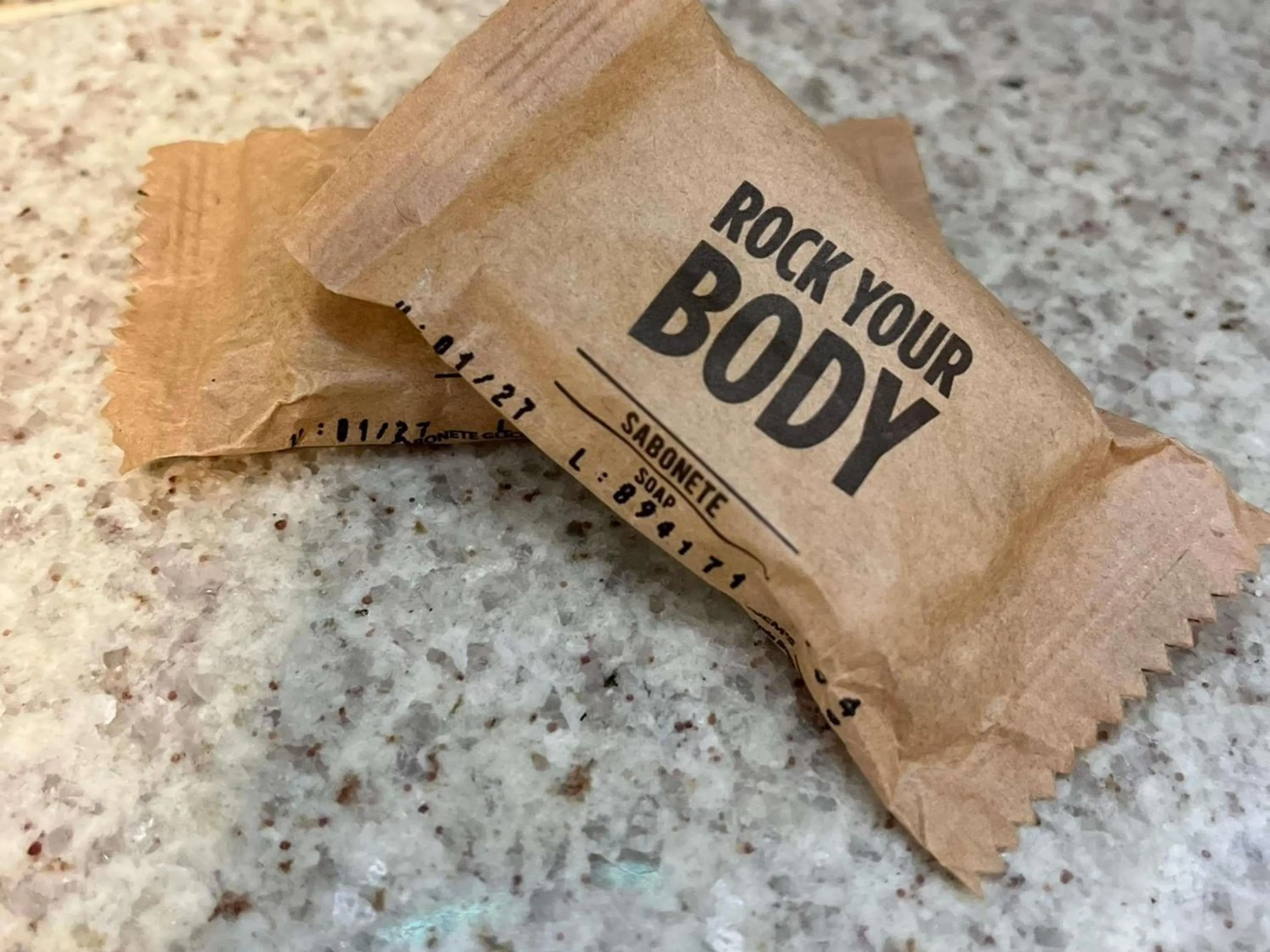 Bedroom in ibis Catalao