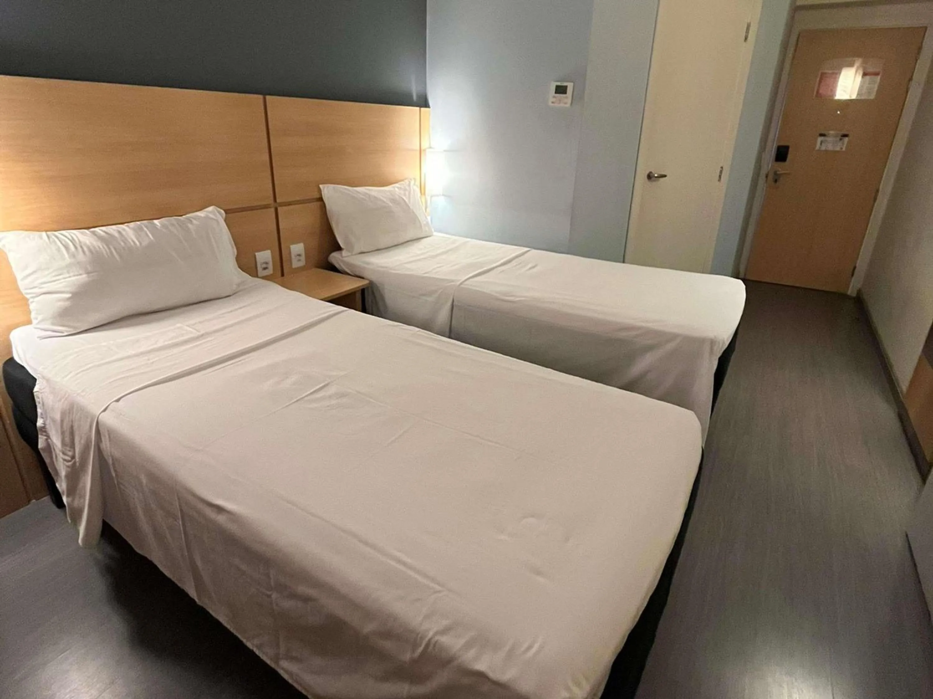 Bedroom, Bed in ibis Catalao