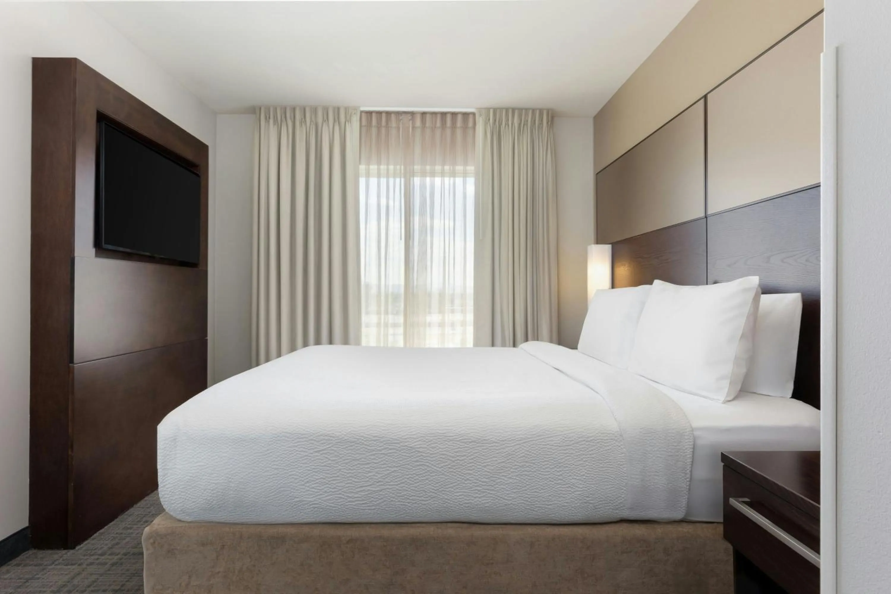 Bedroom, Bed in Residence Inn by Marriott Denver Central Park