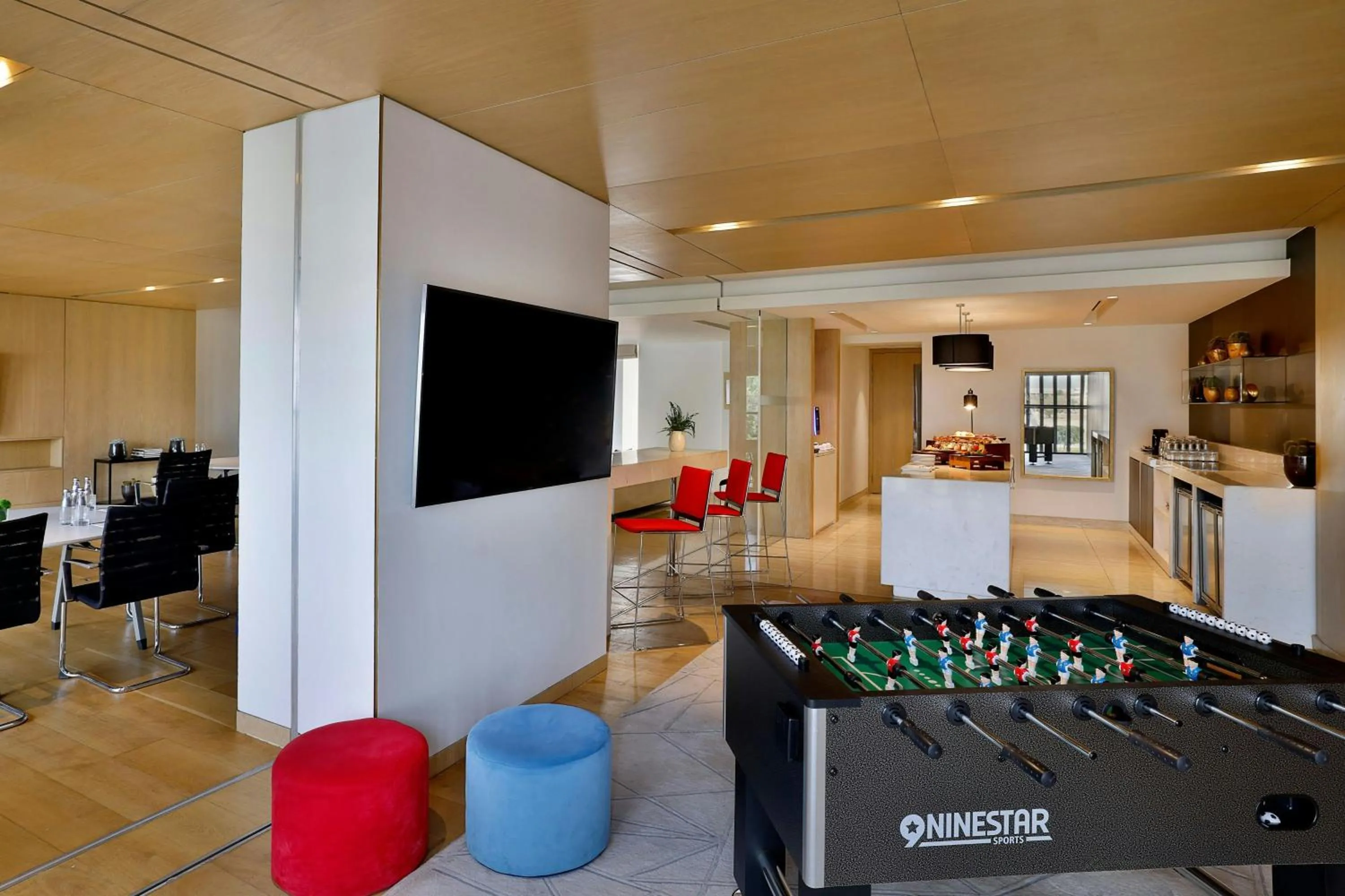 Lounge or bar in La Ville Hotel & Suites CITY WALK Dubai, Autograph Collection