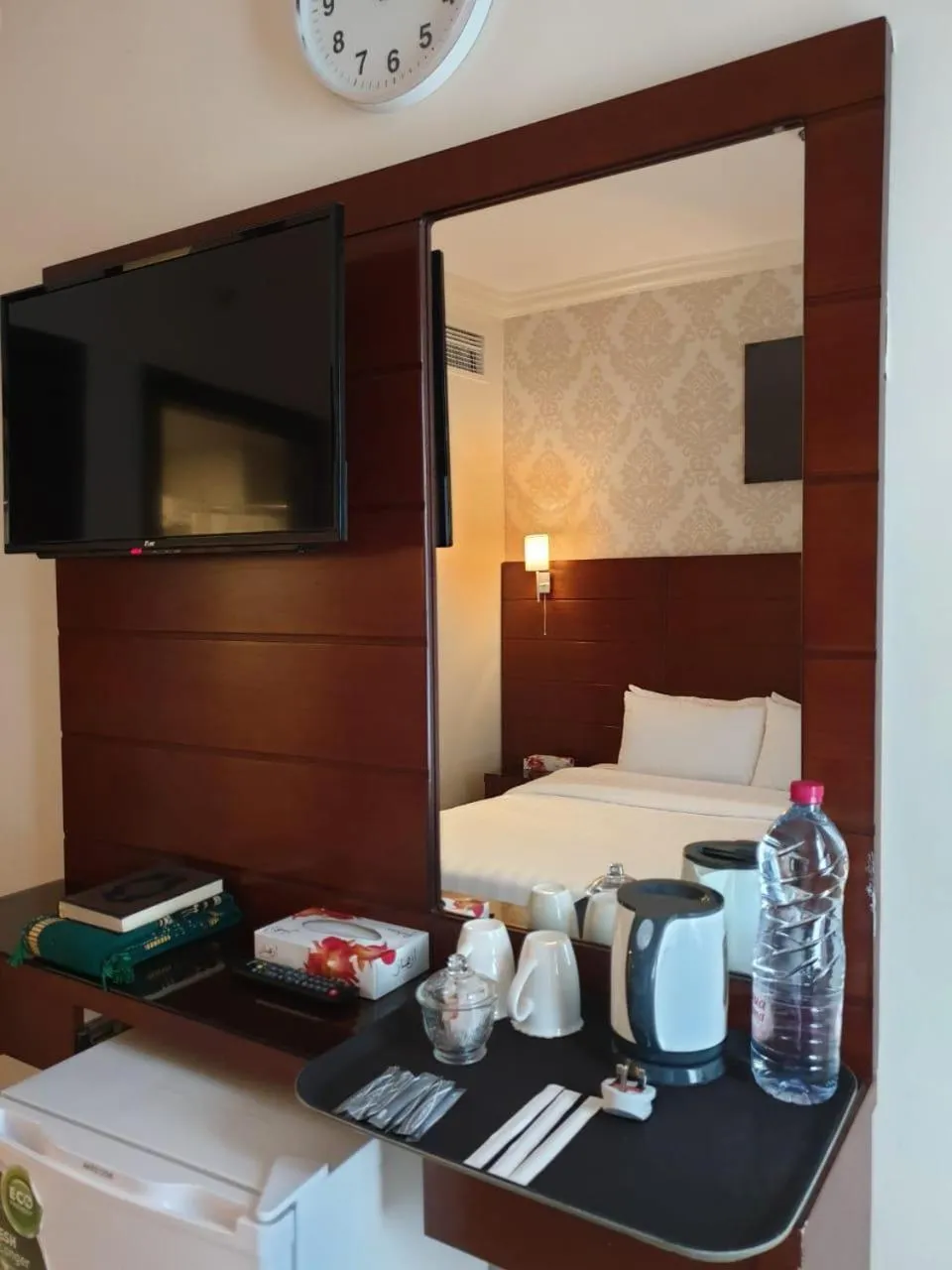 Coffee/tea facilities, Bed in Mirage Al Salam Hotel