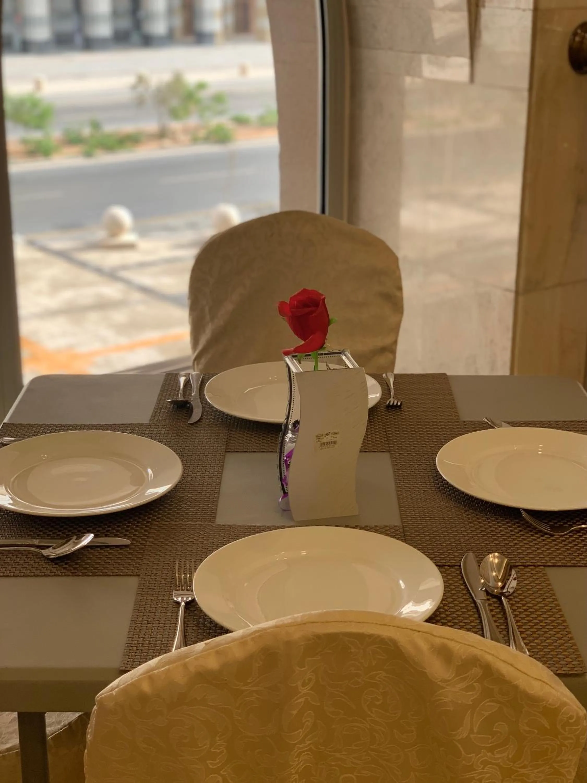 Restaurant/places to eat in Mirage Al Salam Hotel