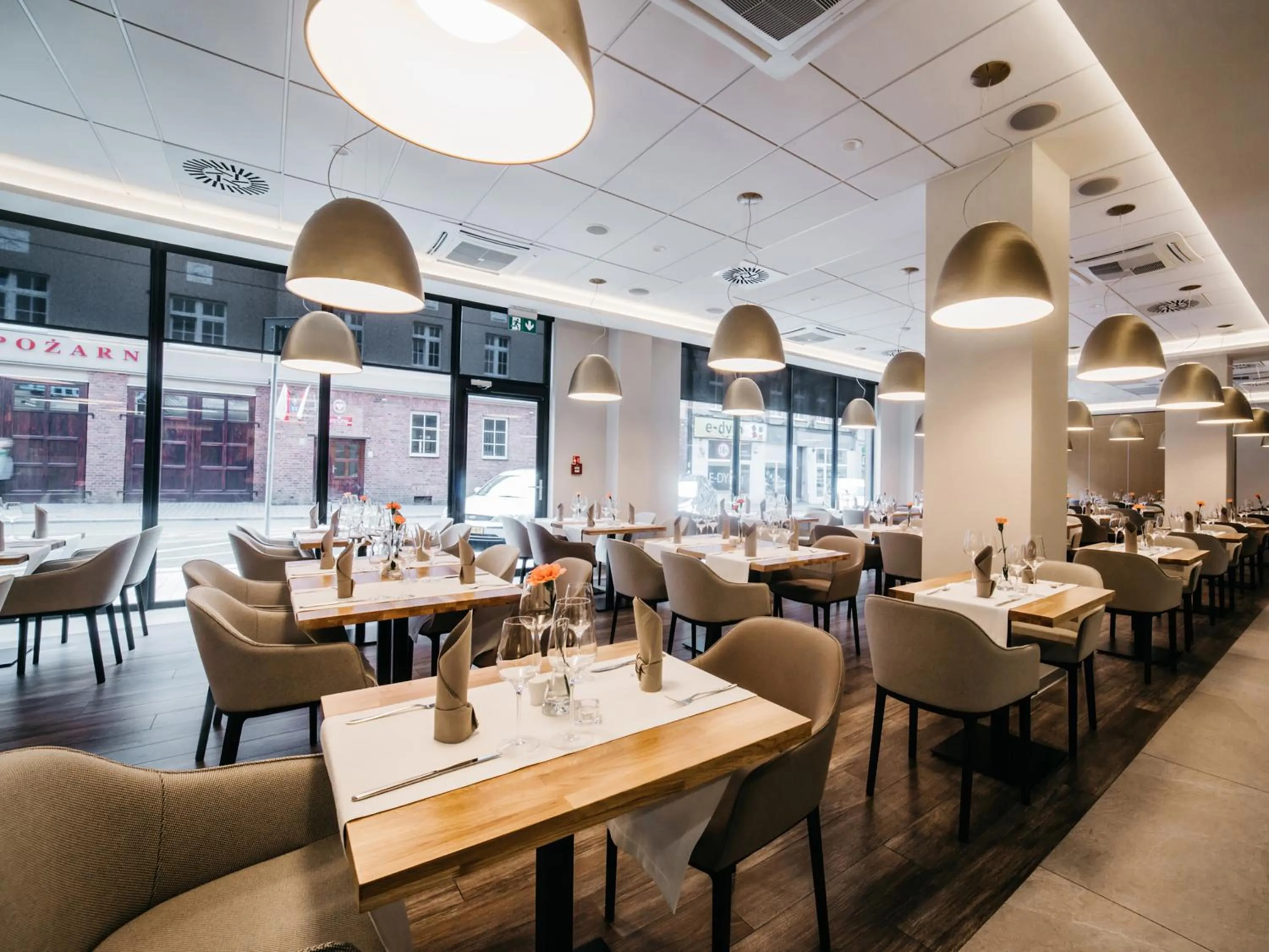 Lounge or bar in Q Hotel Plus Katowice