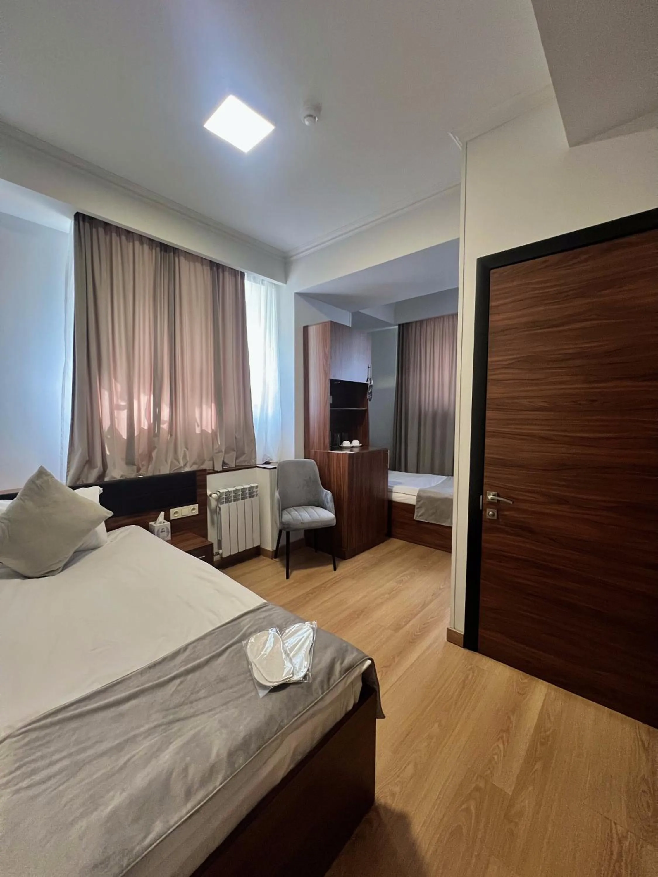 Photo of the whole room, Bed in Mashtots Hotel