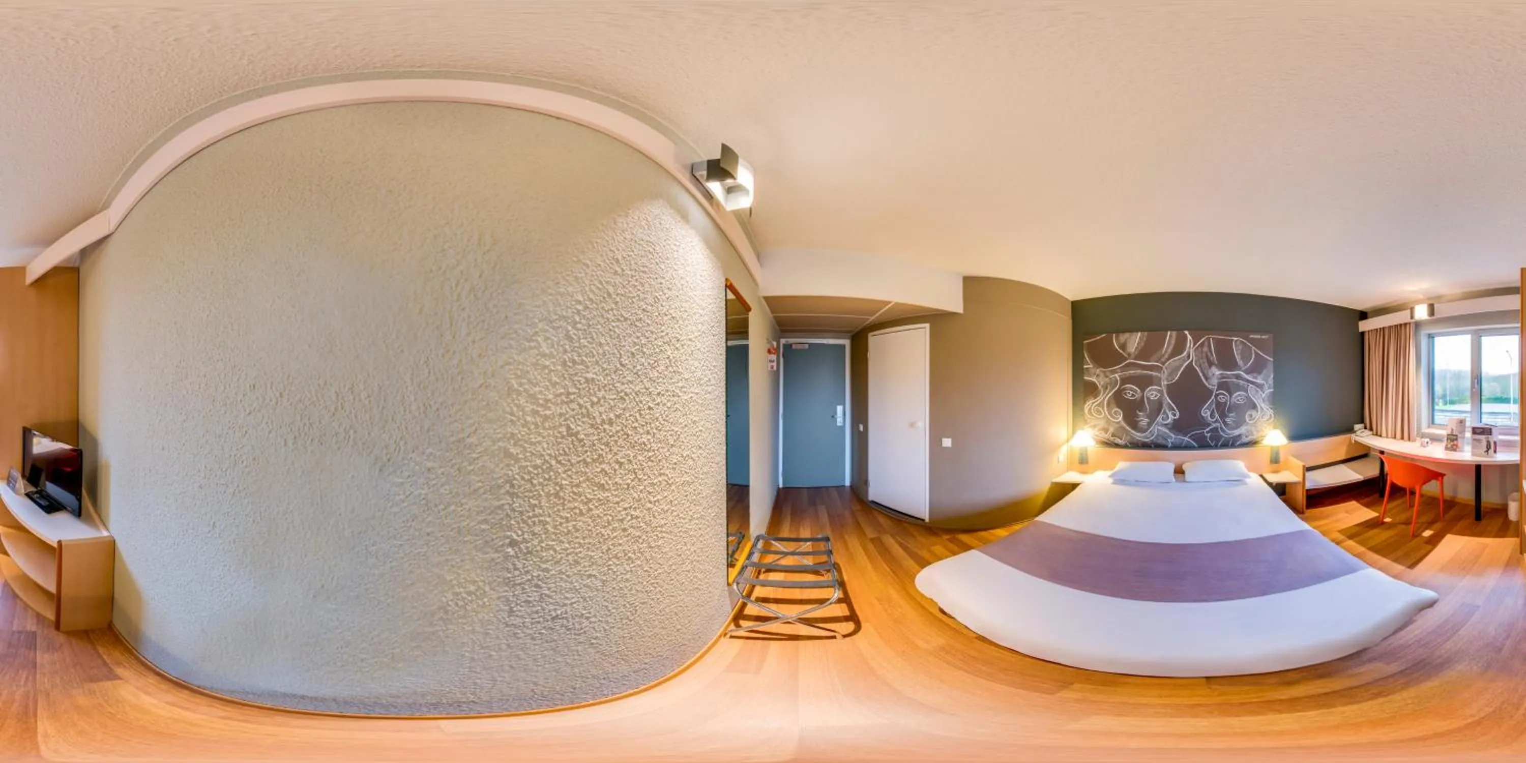 Photo of the whole room, Bed in ibis Aalst