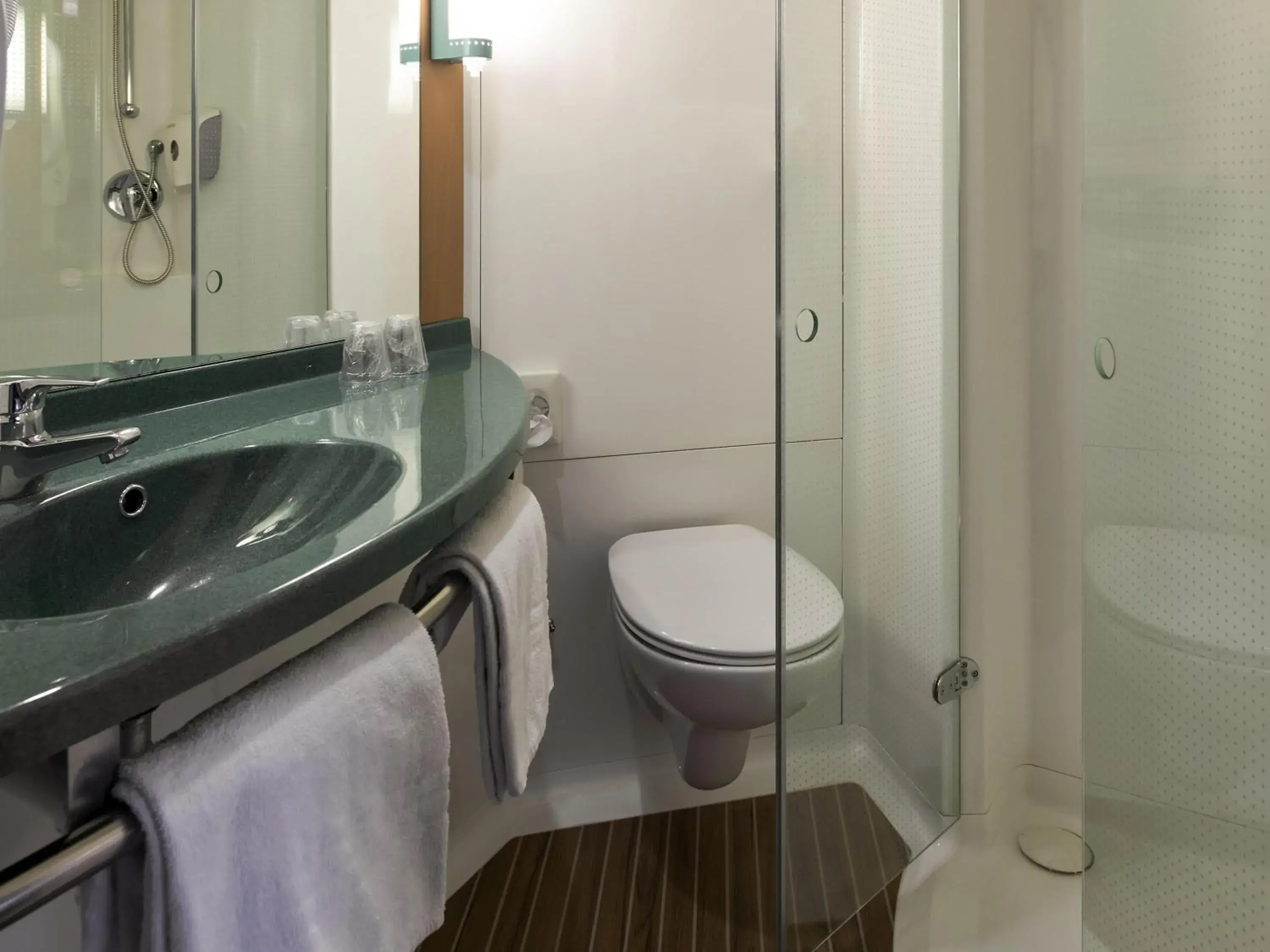 Single Room in ibis Aalst Single Room in ibis Aalst