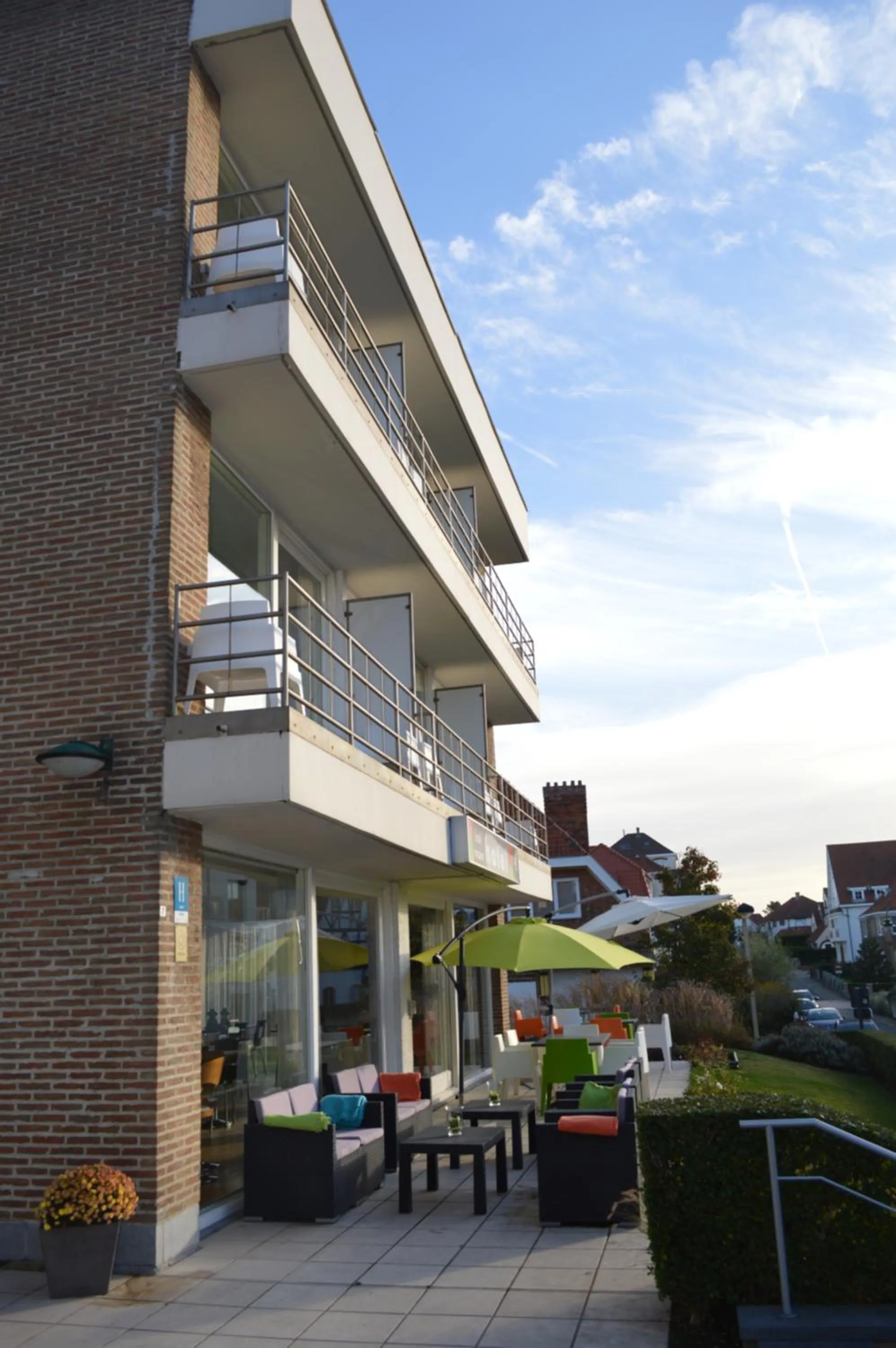 Property building in Hotel Maxim