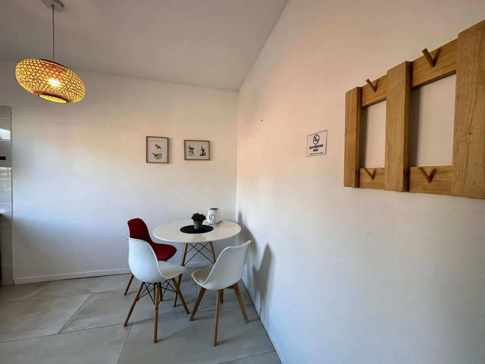 Dining area in Patagonia Hikes Aparts