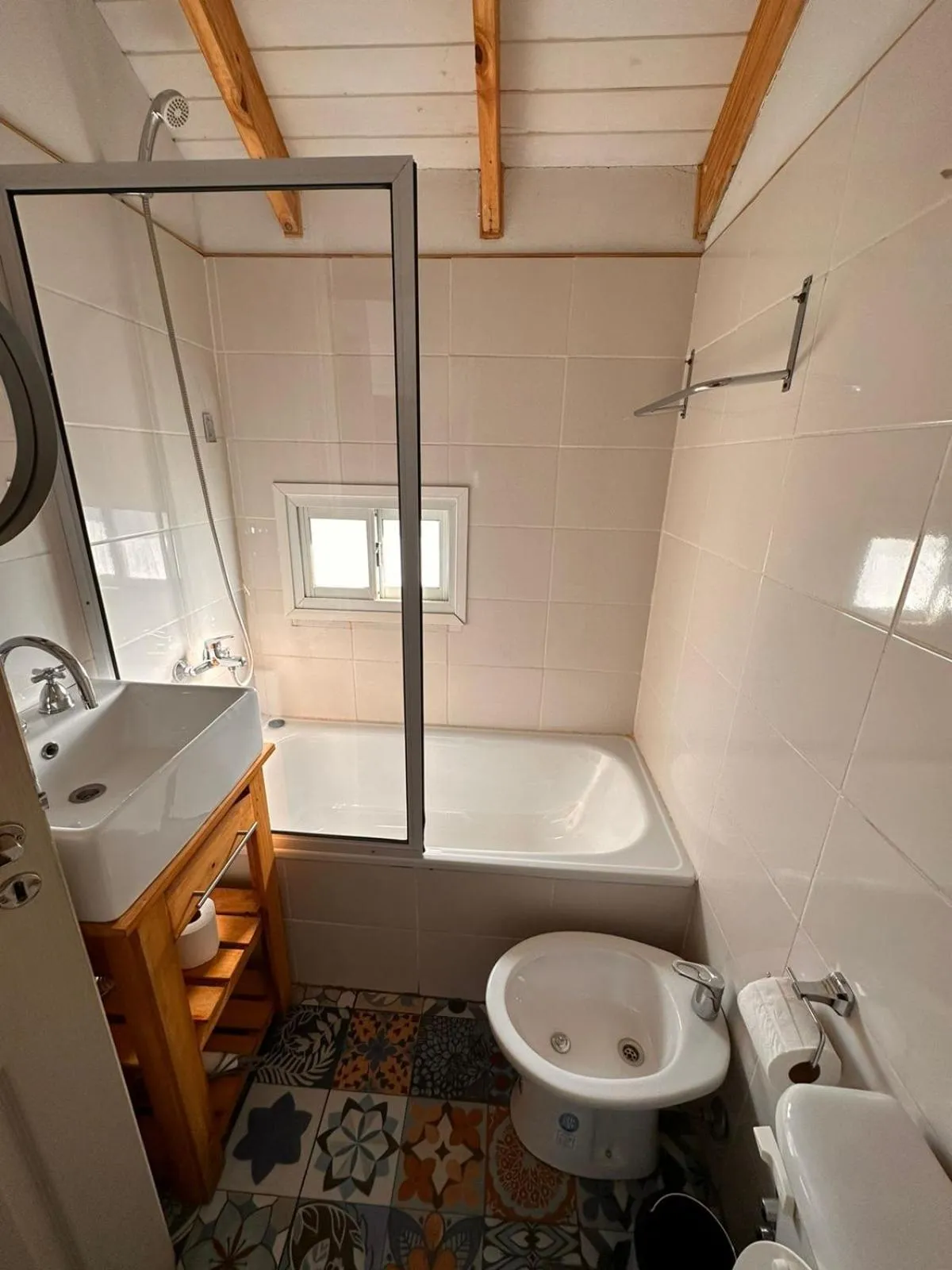 Shower in Patagonia Hikes Aparts