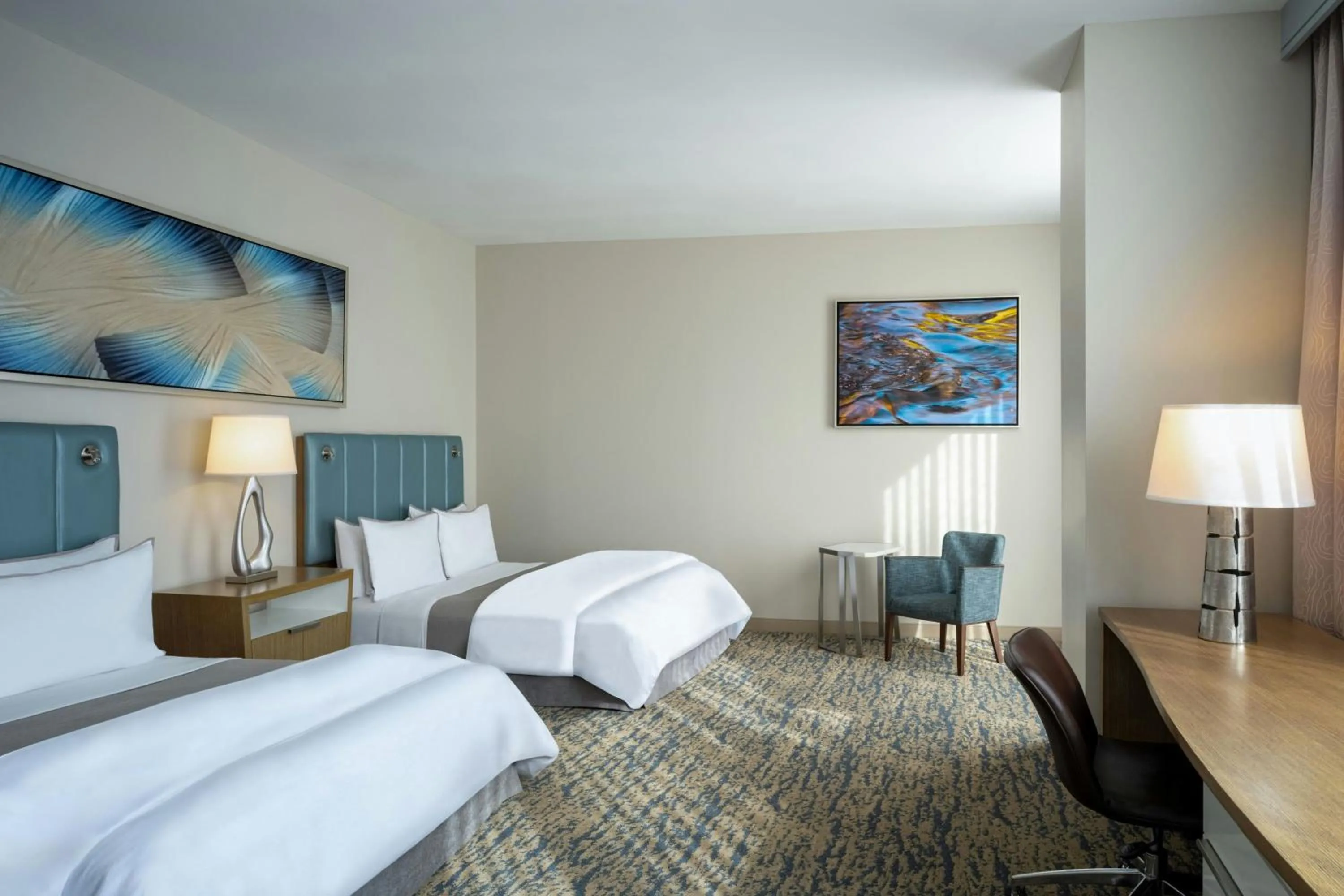 Photo of the whole room, Bed in The Westin Sarasota