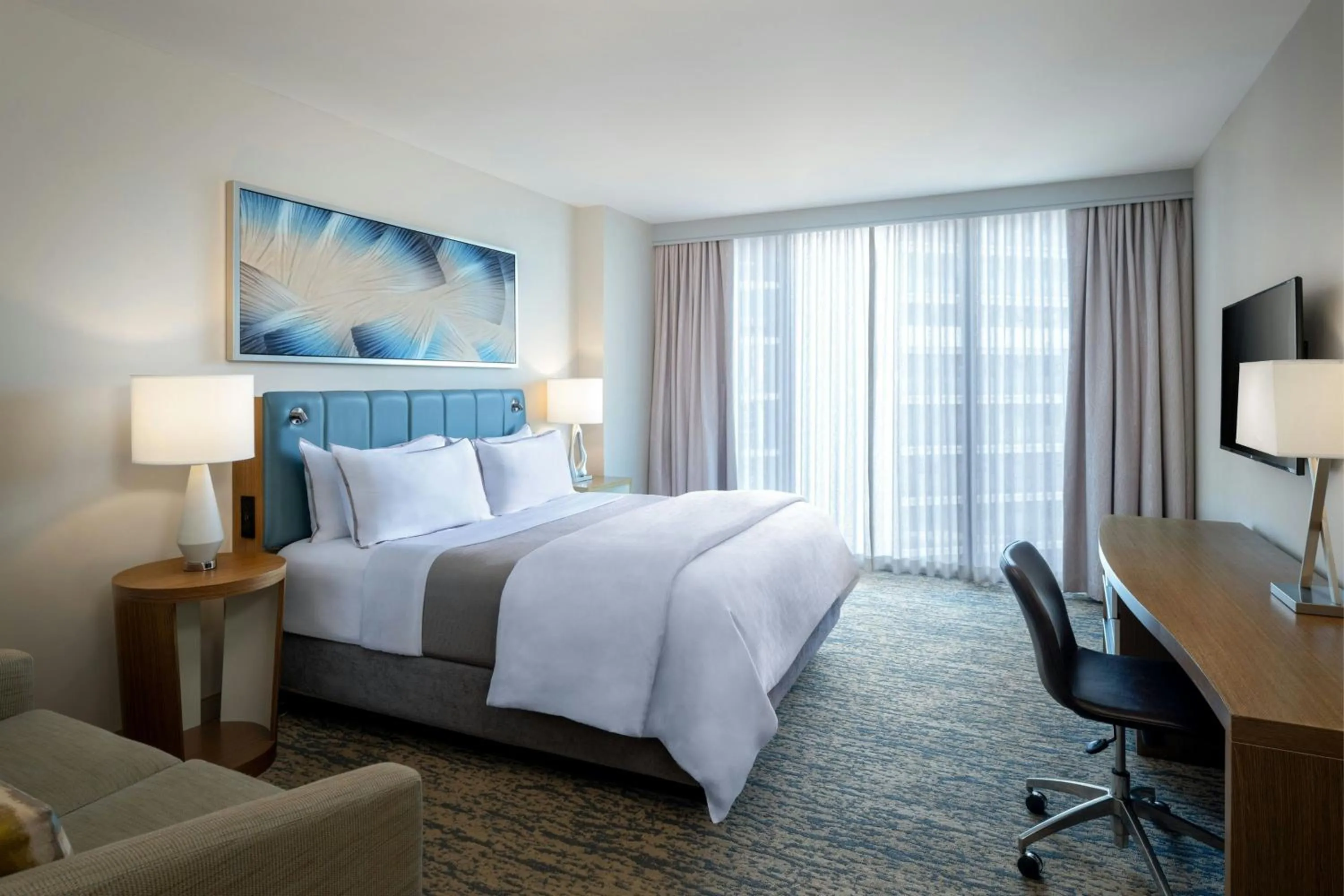 Photo of the whole room, Bed in The Westin Sarasota