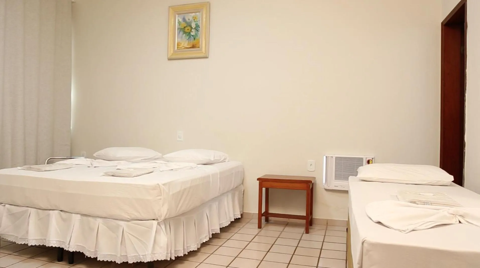 Bed in Hotel Beira Rio