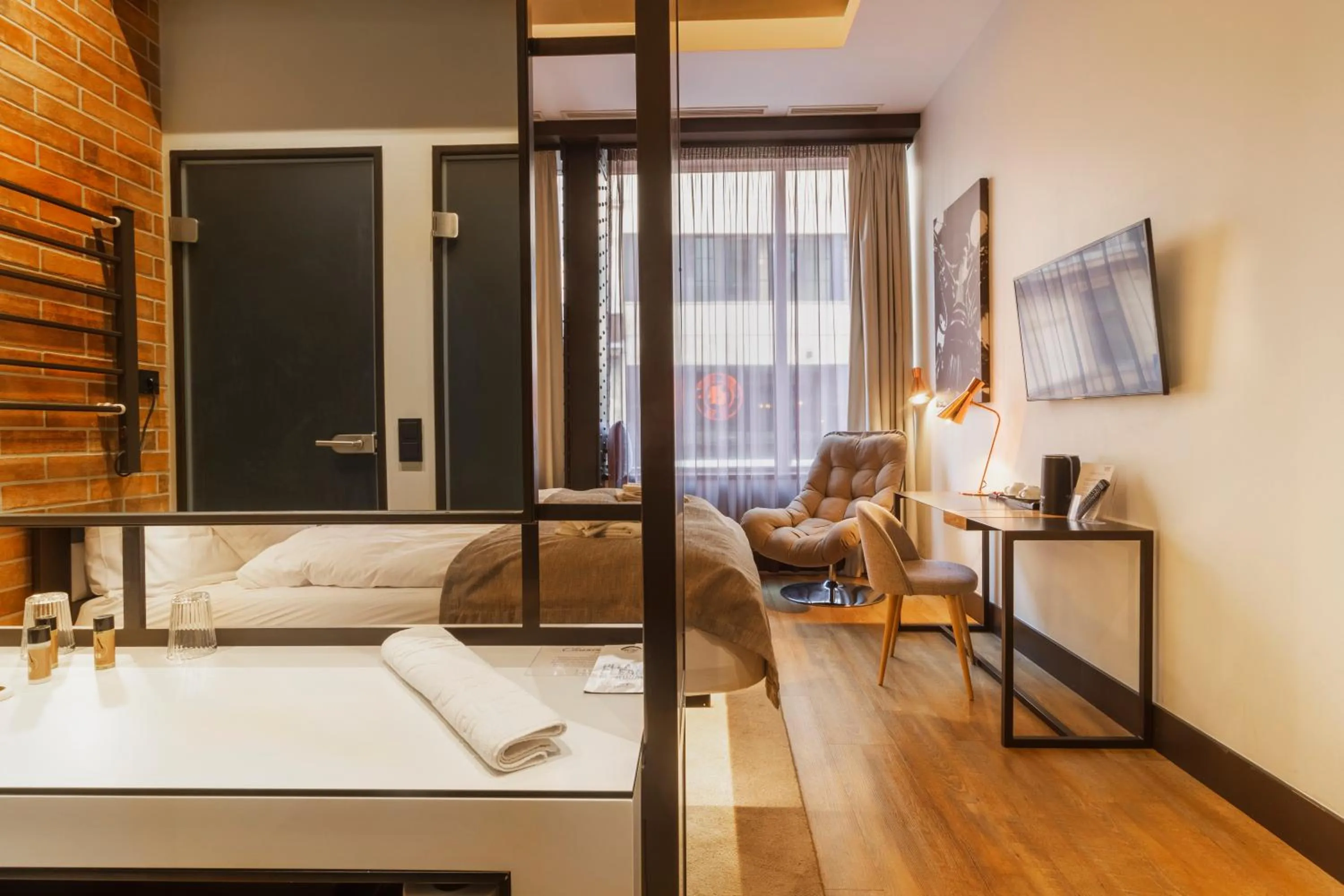 Photo of the whole room, Bed in The Loft Budapest