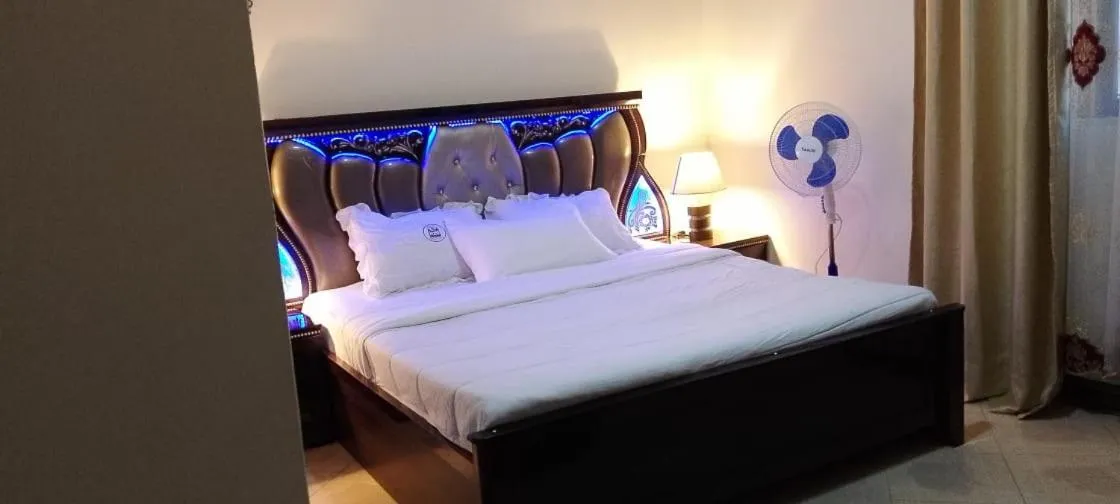 Bed in Dream Palace Hotel Mbale