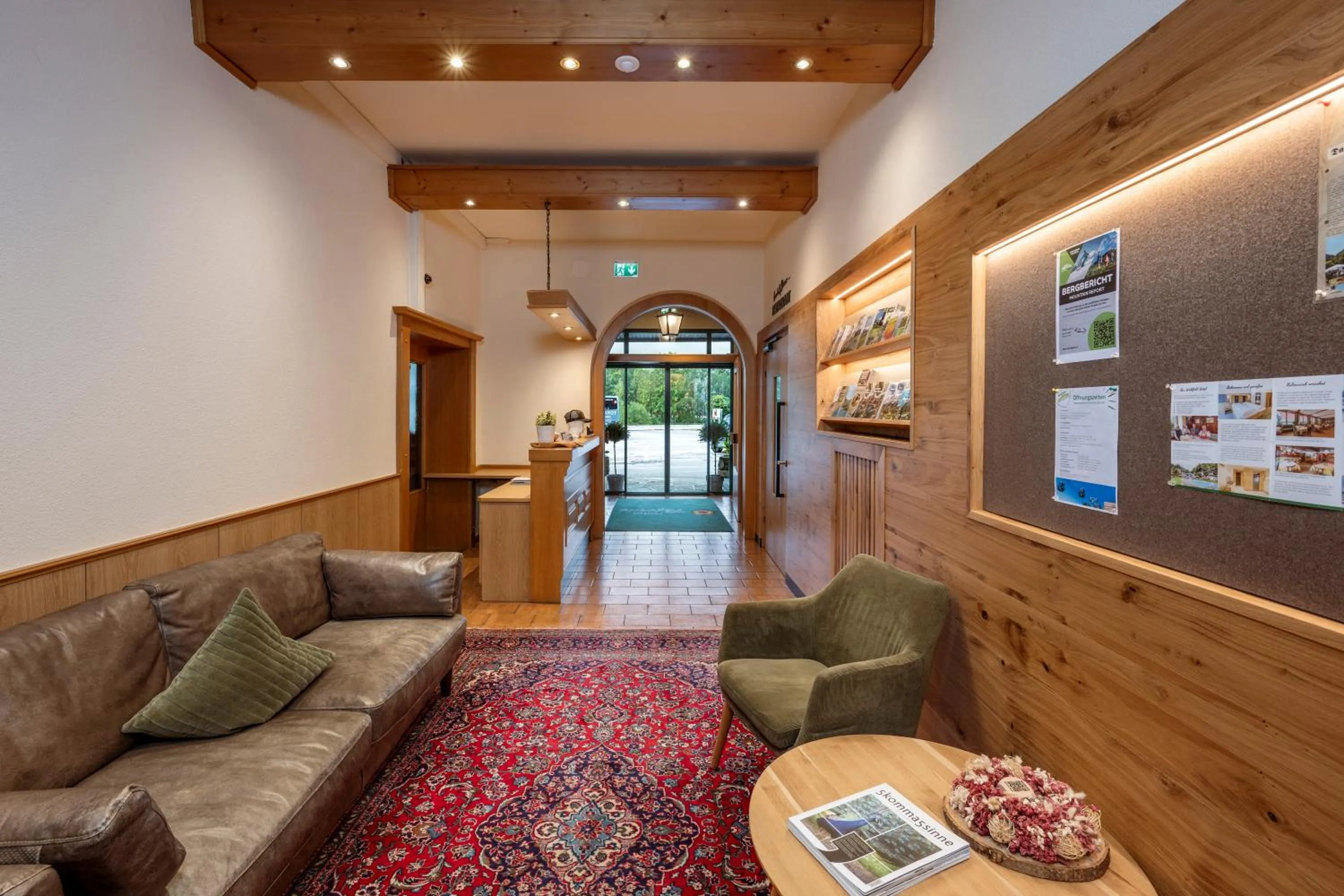 Lobby or reception in Hotel & Gasthof Taferne