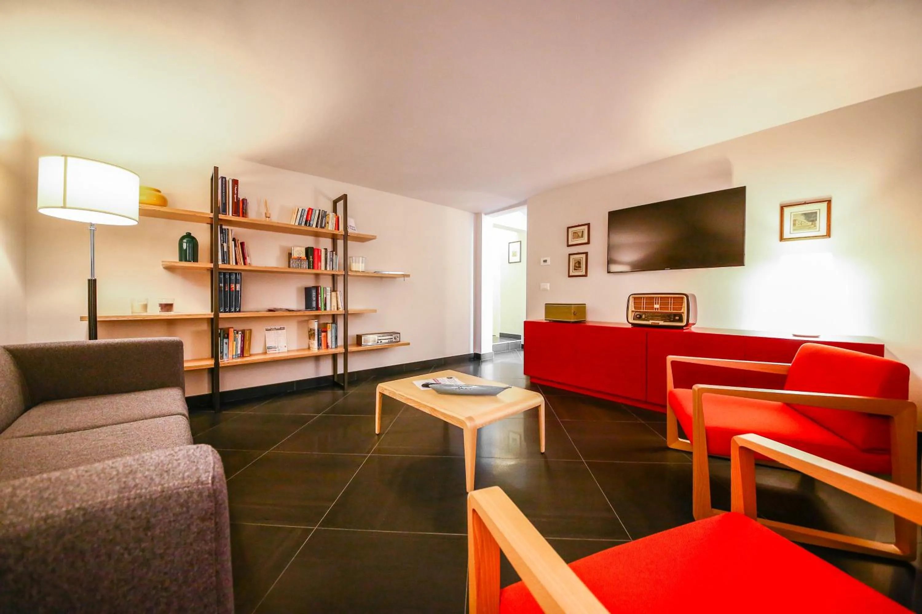 Lobby or reception in La Bella Modena