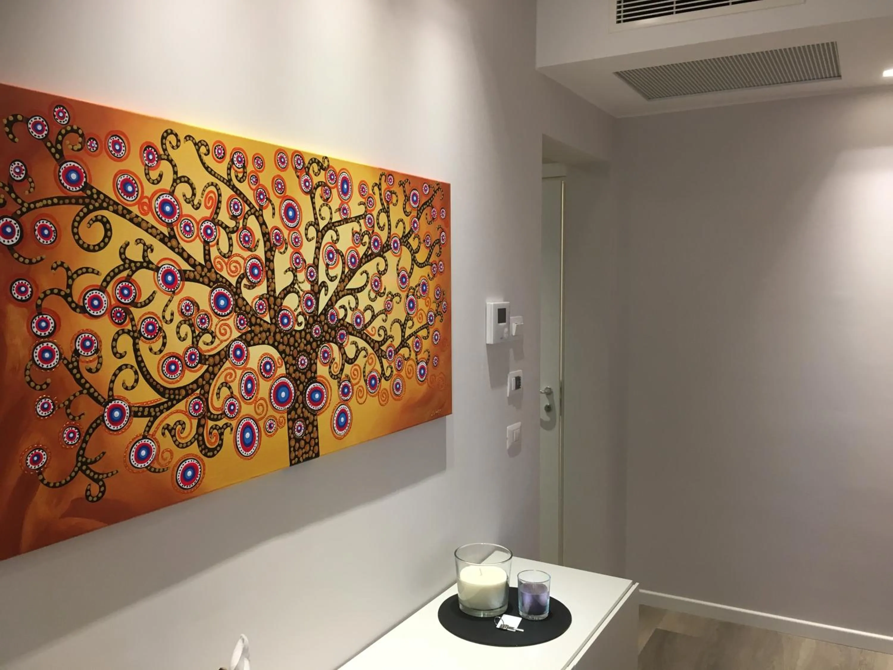 Decorative detail in La Bella Modena