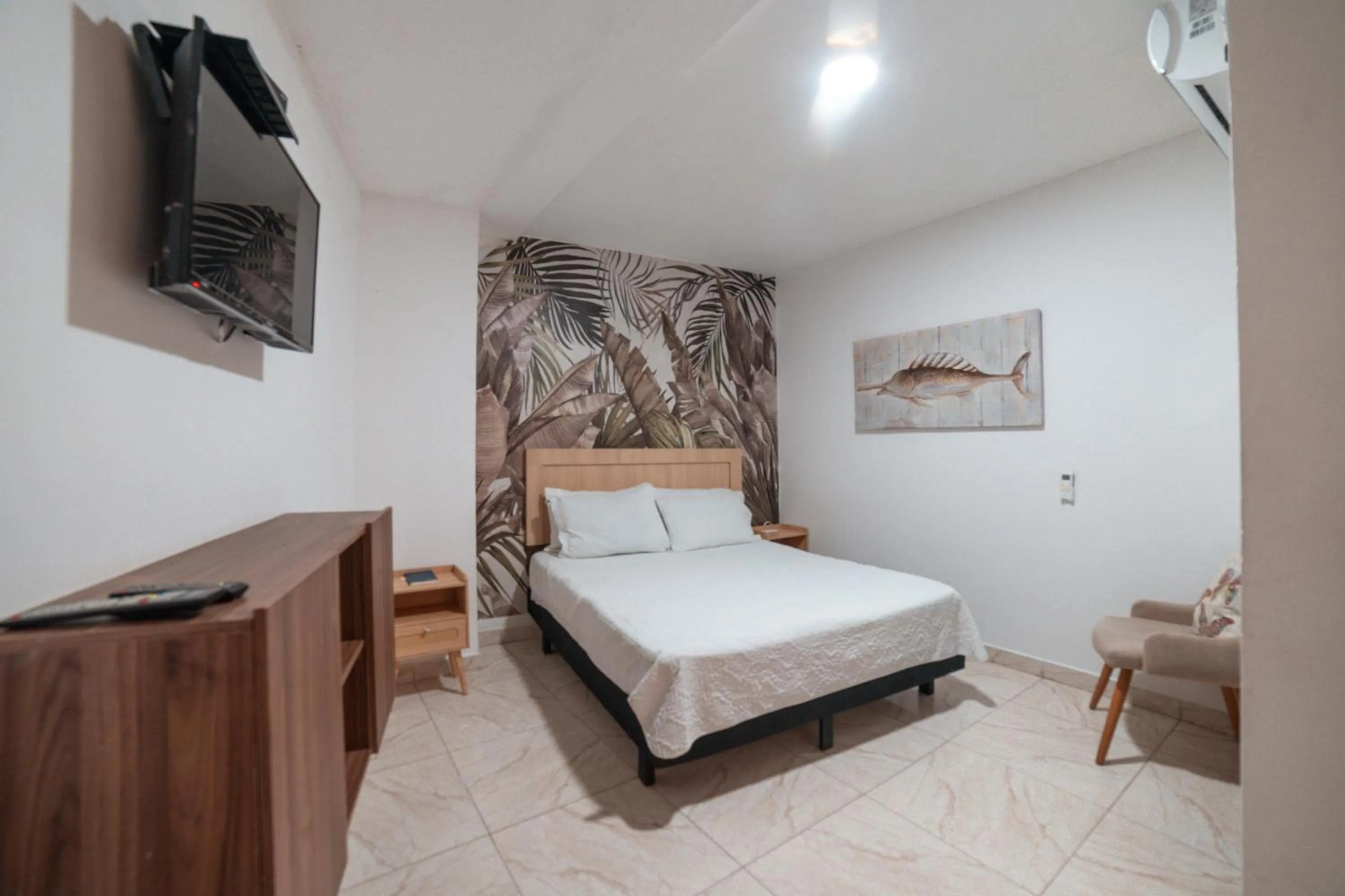 Photo of the whole room, Bed in ZOJO MARiNA BAY