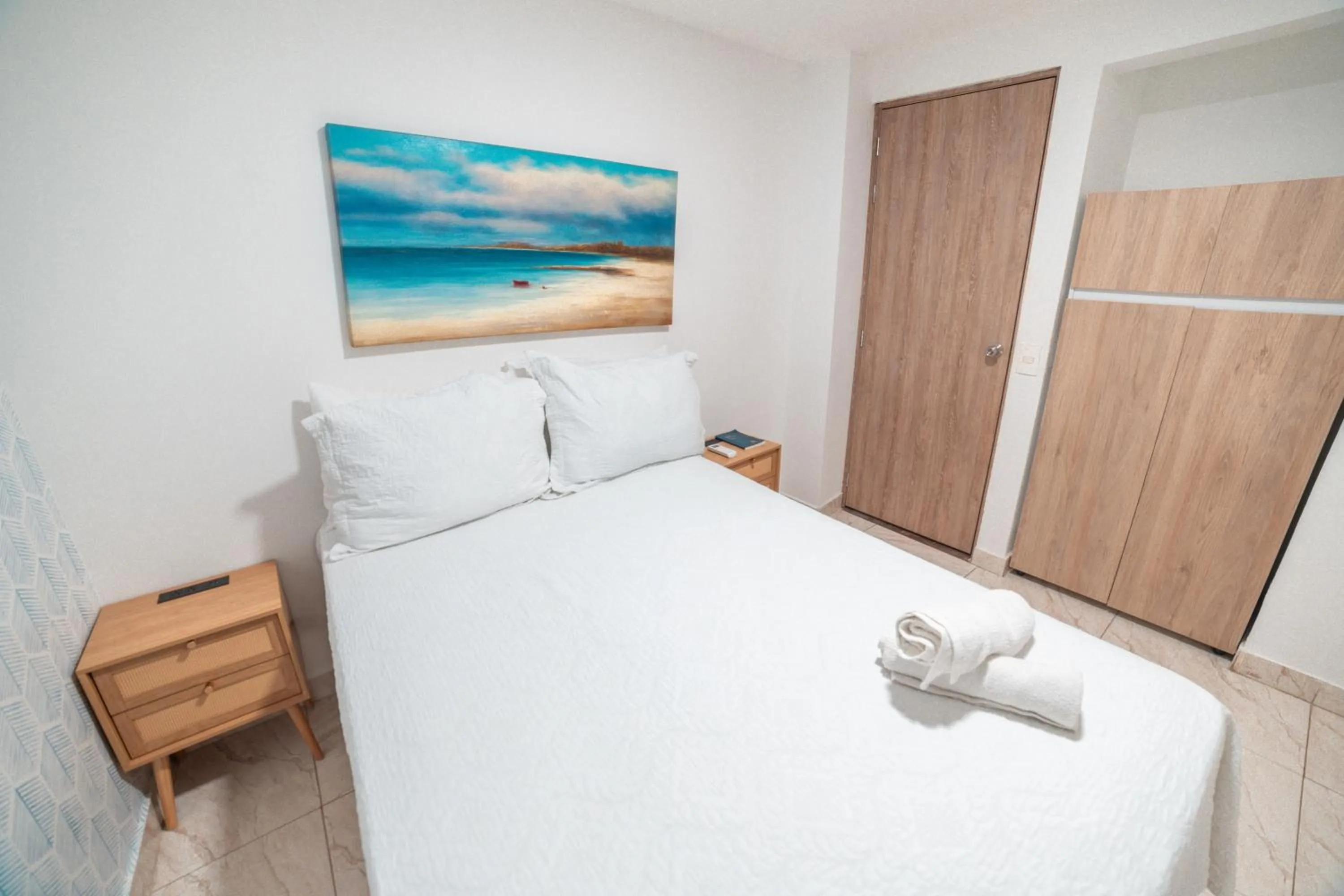 Bedroom, Bed in ZOJO MARiNA BAY