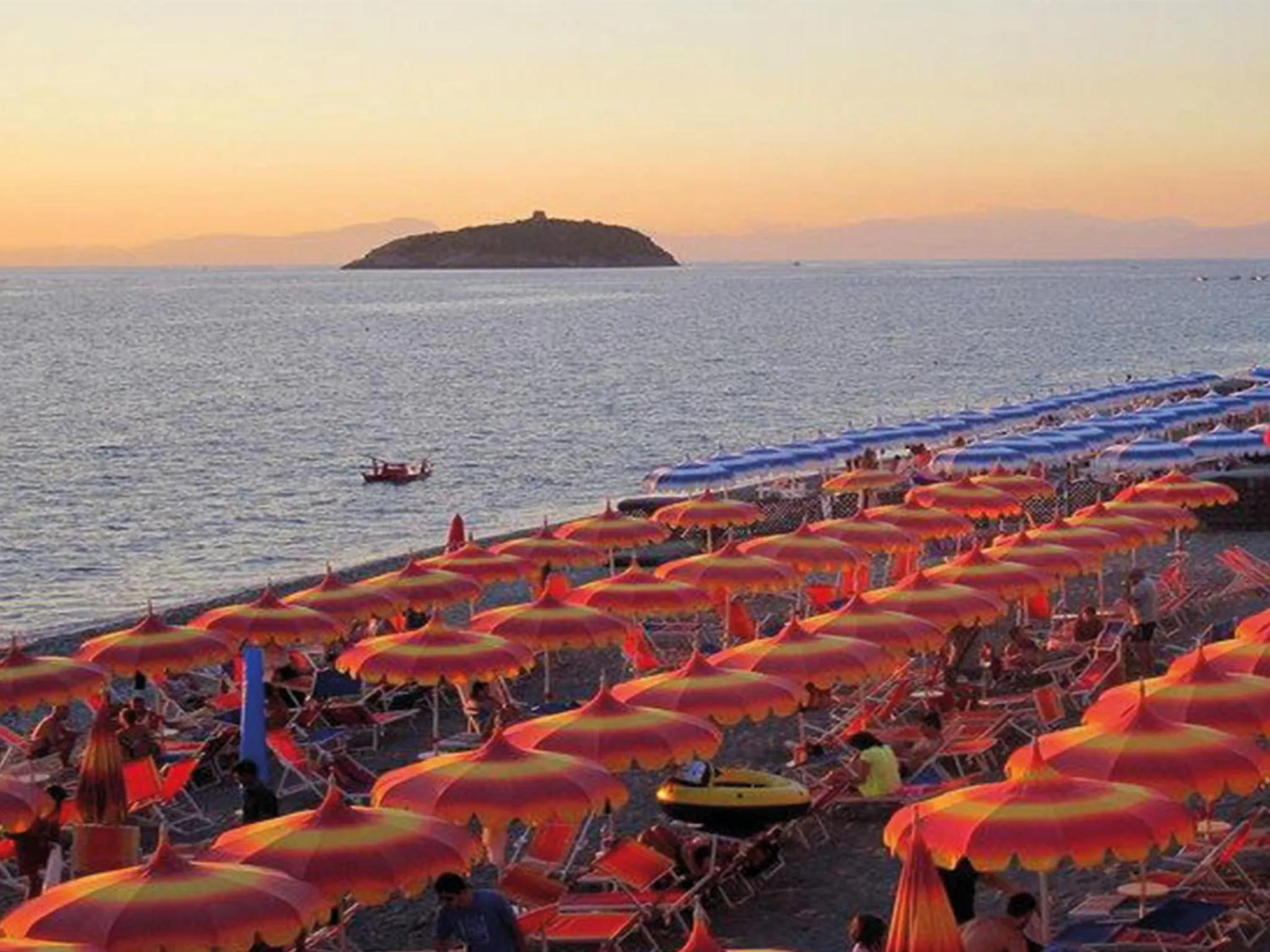 Nearby landmark in Villa dei Mercanti