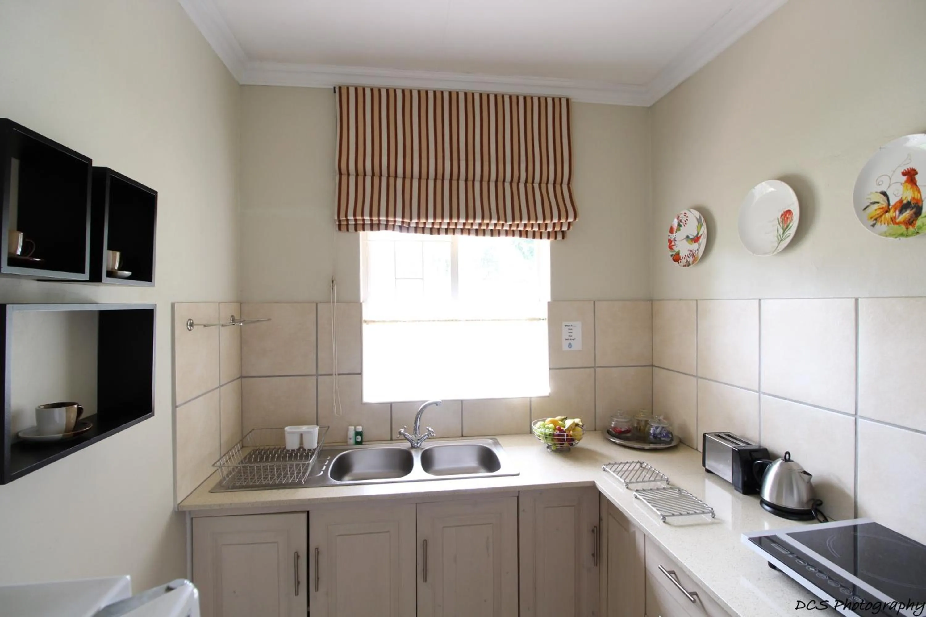 Kitchen or kitchenette in Wilger Guesthouse