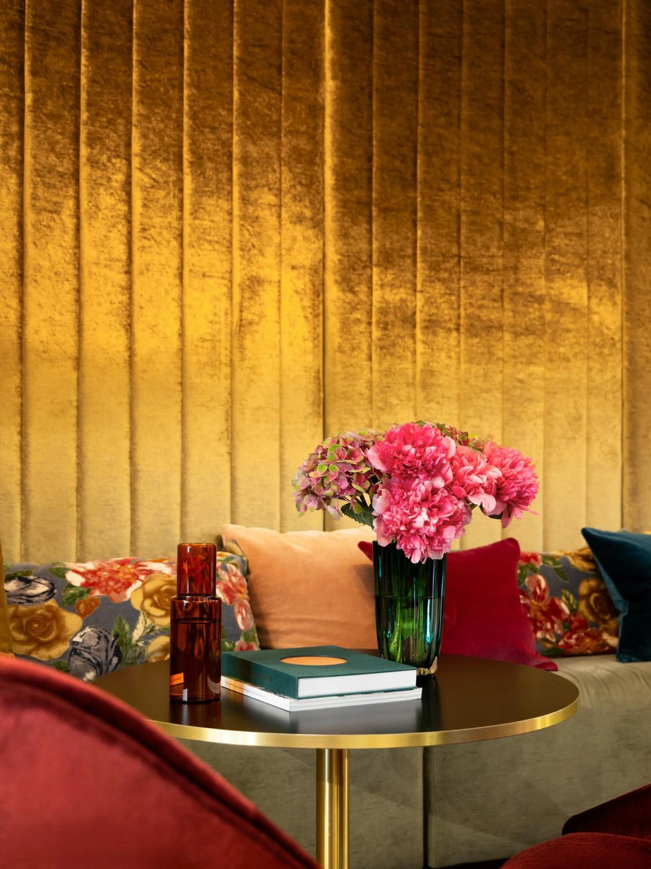 Lobby or reception in Numa Brussels Royal Galleries