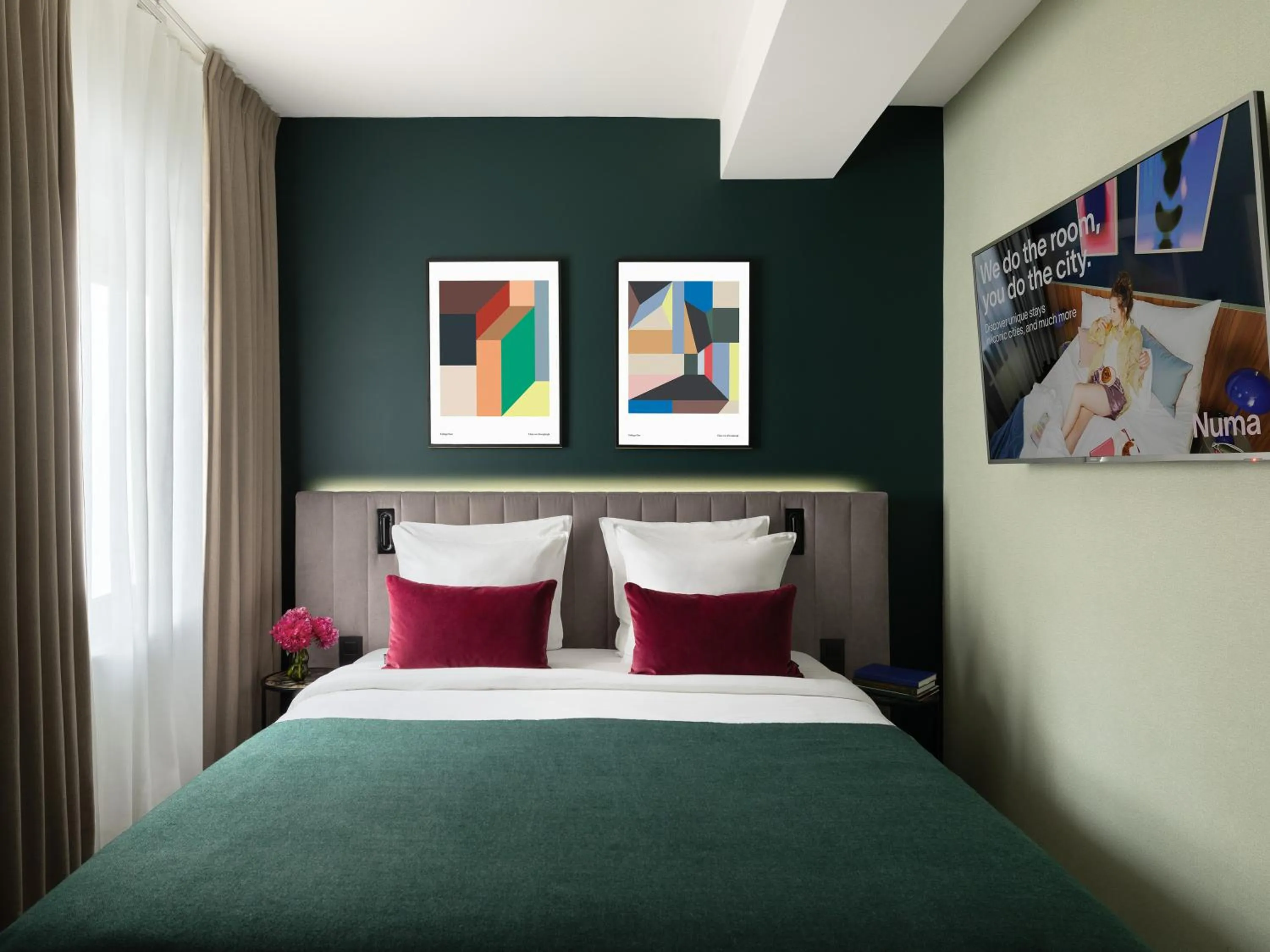 Bed in Numa Brussels Royal Galleries