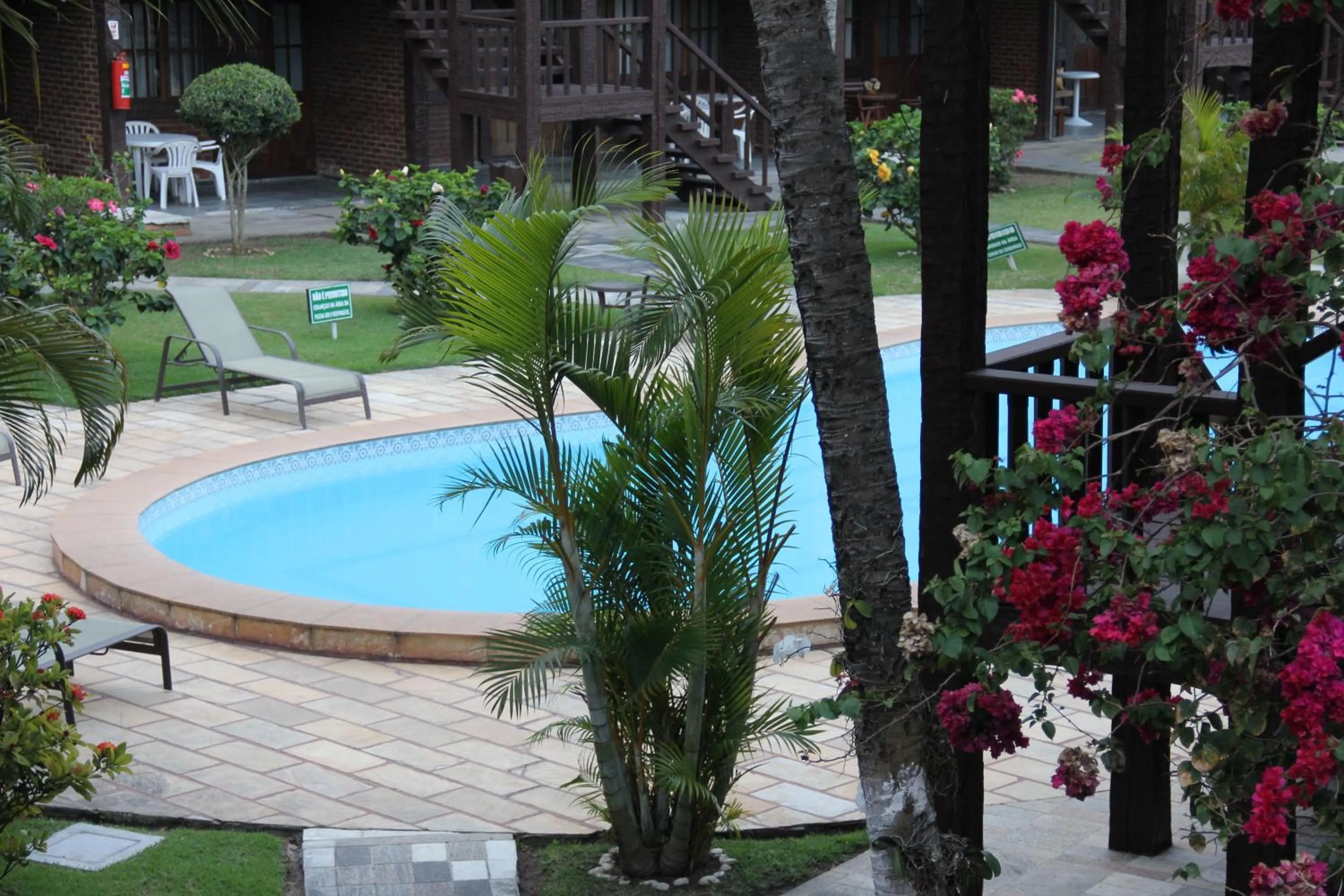 Pool view in Apart Hotel Pet Friendly em Búzios