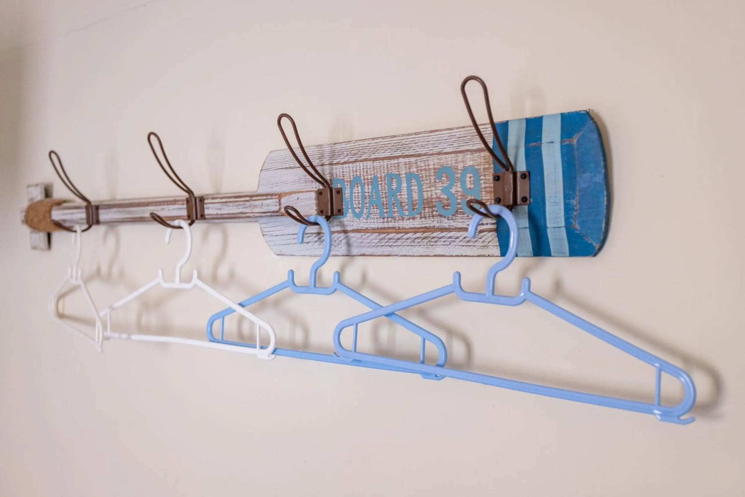 Decorative detail in Apart Hotel Pet Friendly em Búzios