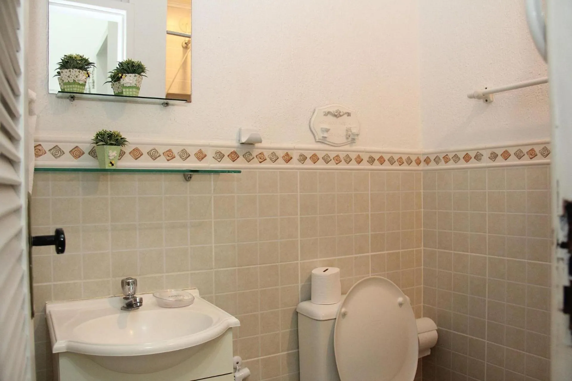 Toilet in Apart Hotel Pet Friendly em Búzios