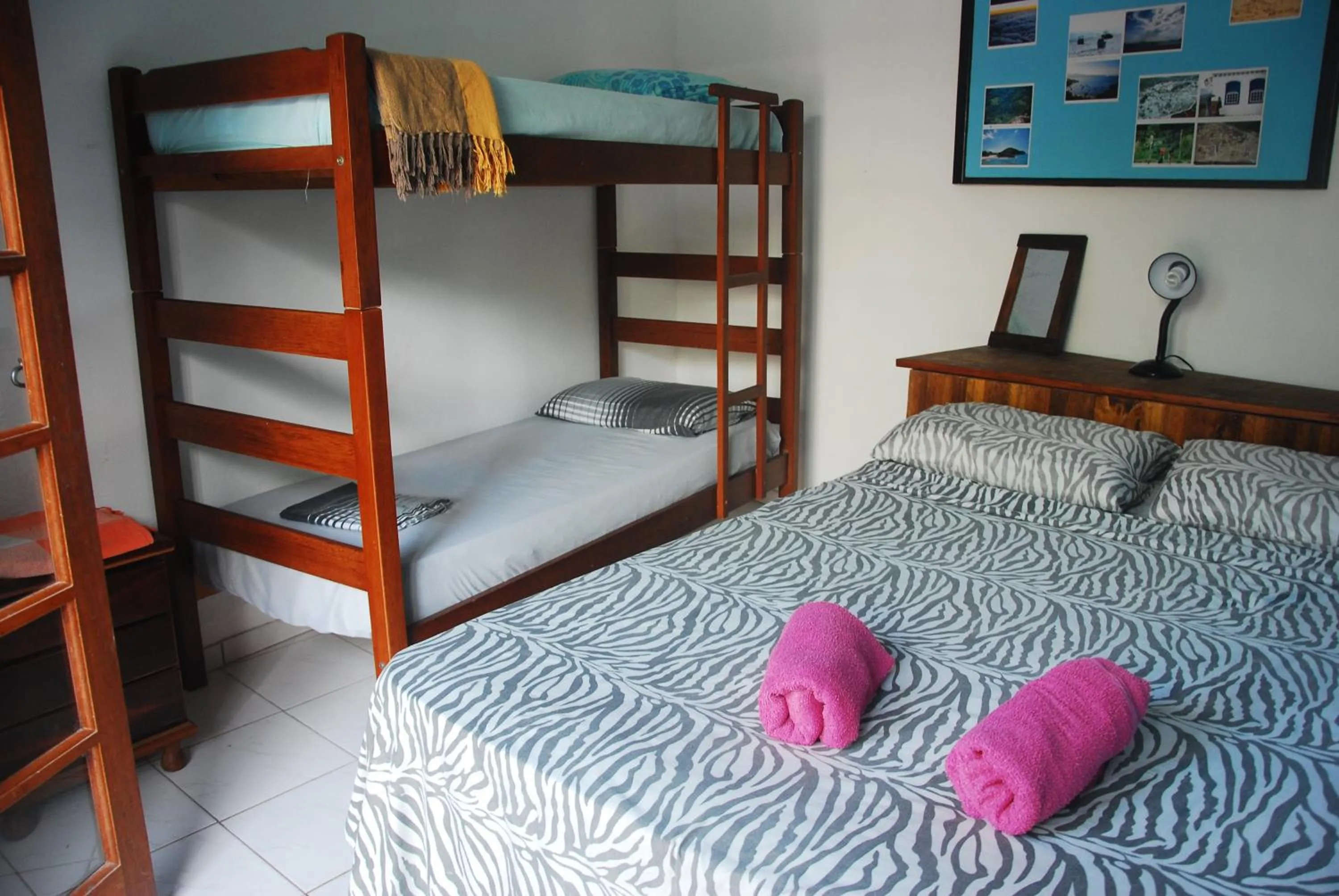 Bedroom, Bed in Samblumba Hostel Trindade