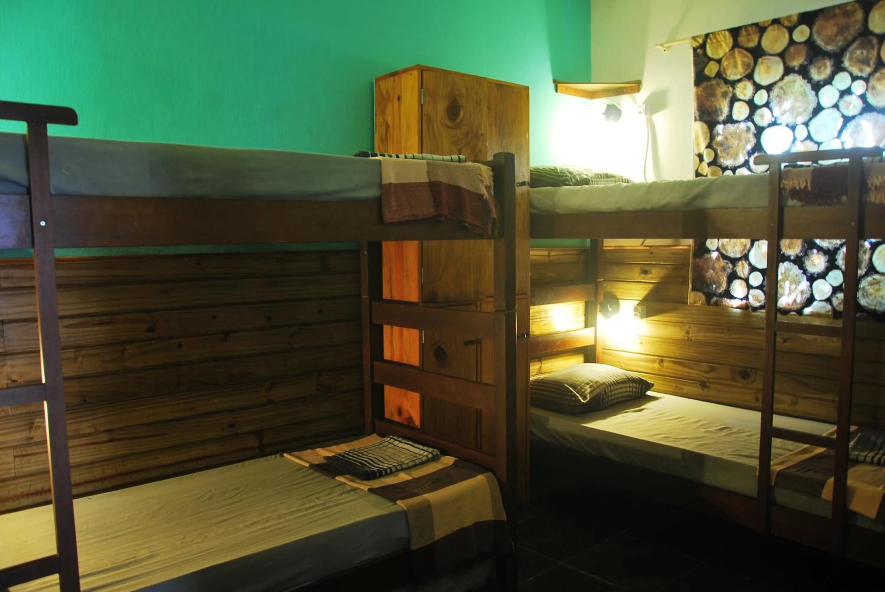 bunk bed, Bed in Samblumba Hostel Trindade