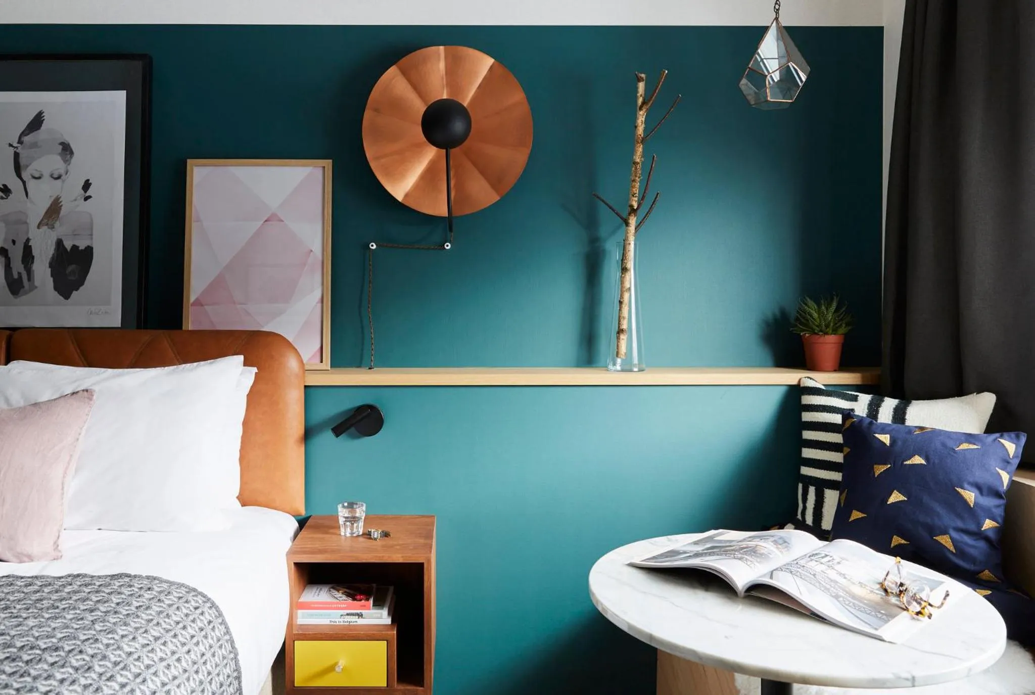 Photo of the whole room, Bed in Hotel Indigo Antwerp City Centre by IHG