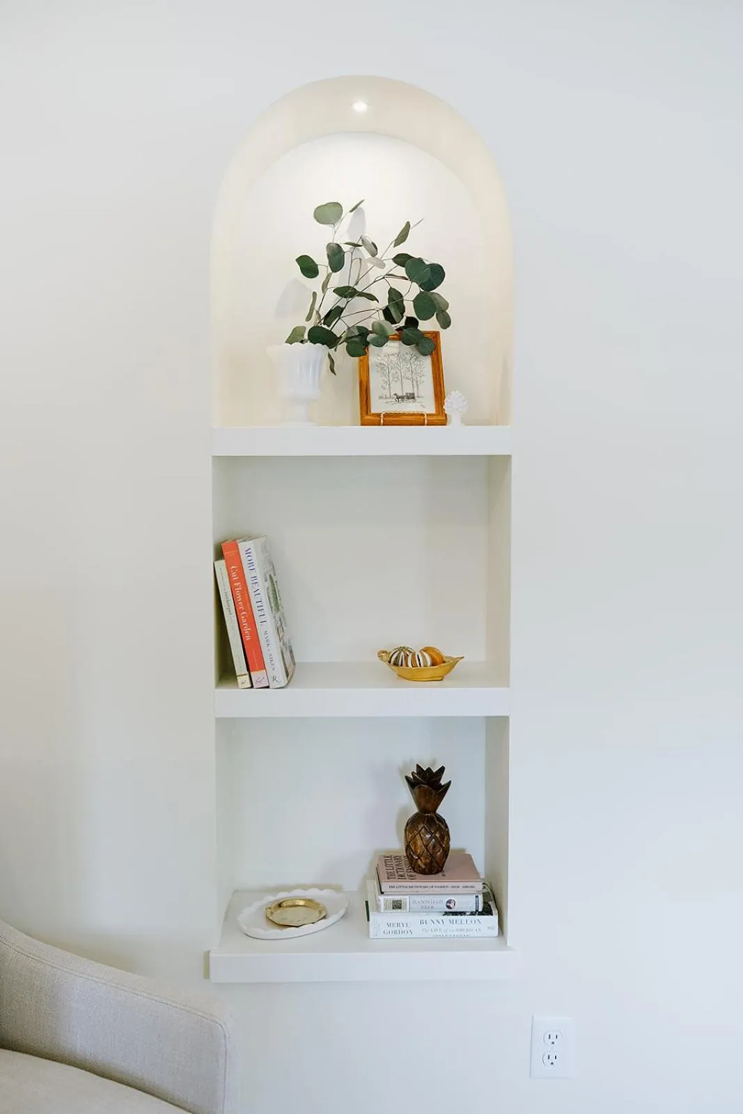 Living room in The Rochester Inn