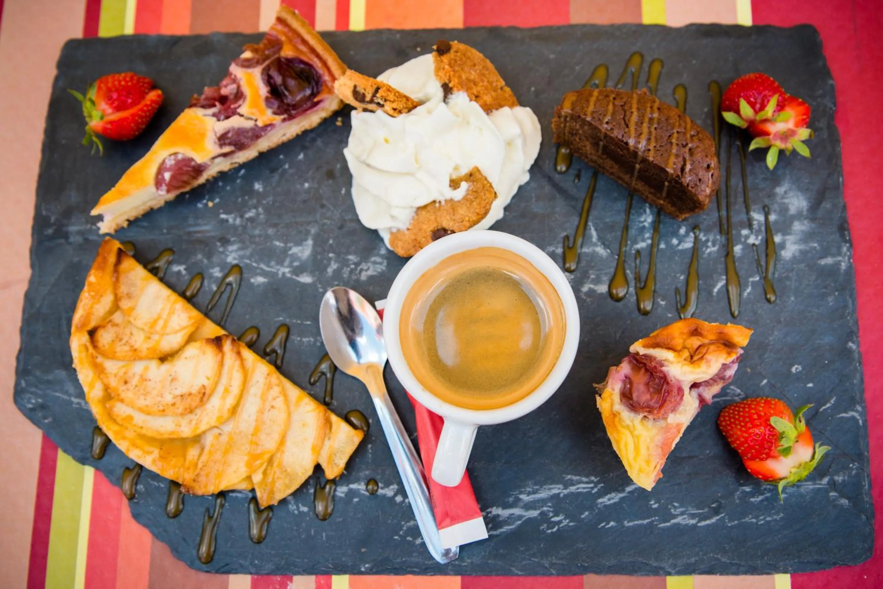 Restaurant/places to eat in Brit Hotel Le Kerann Nantes St Herblain - Zac De La Lorie