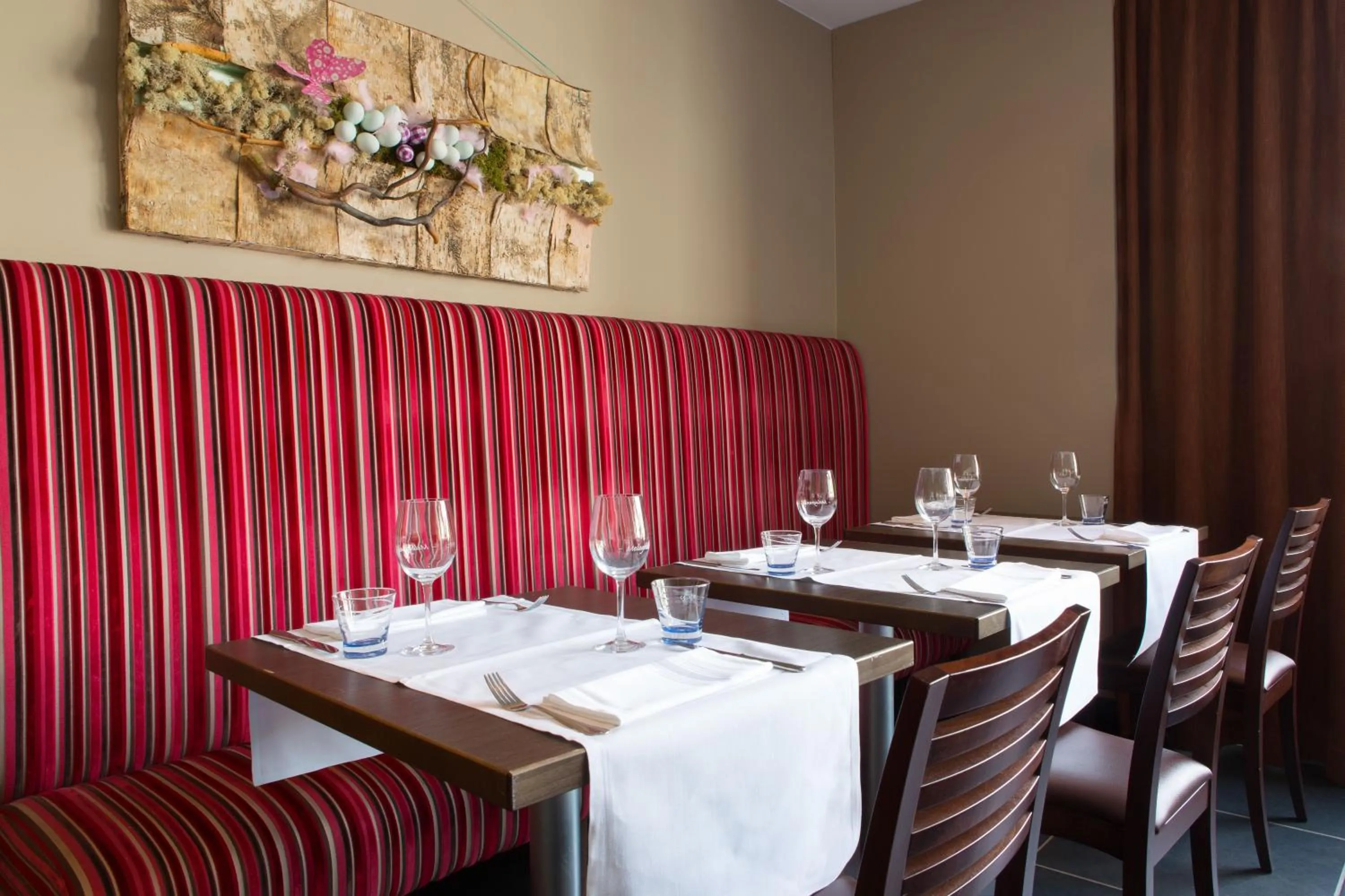 Restaurant/places to eat in Hotel Malpertuus