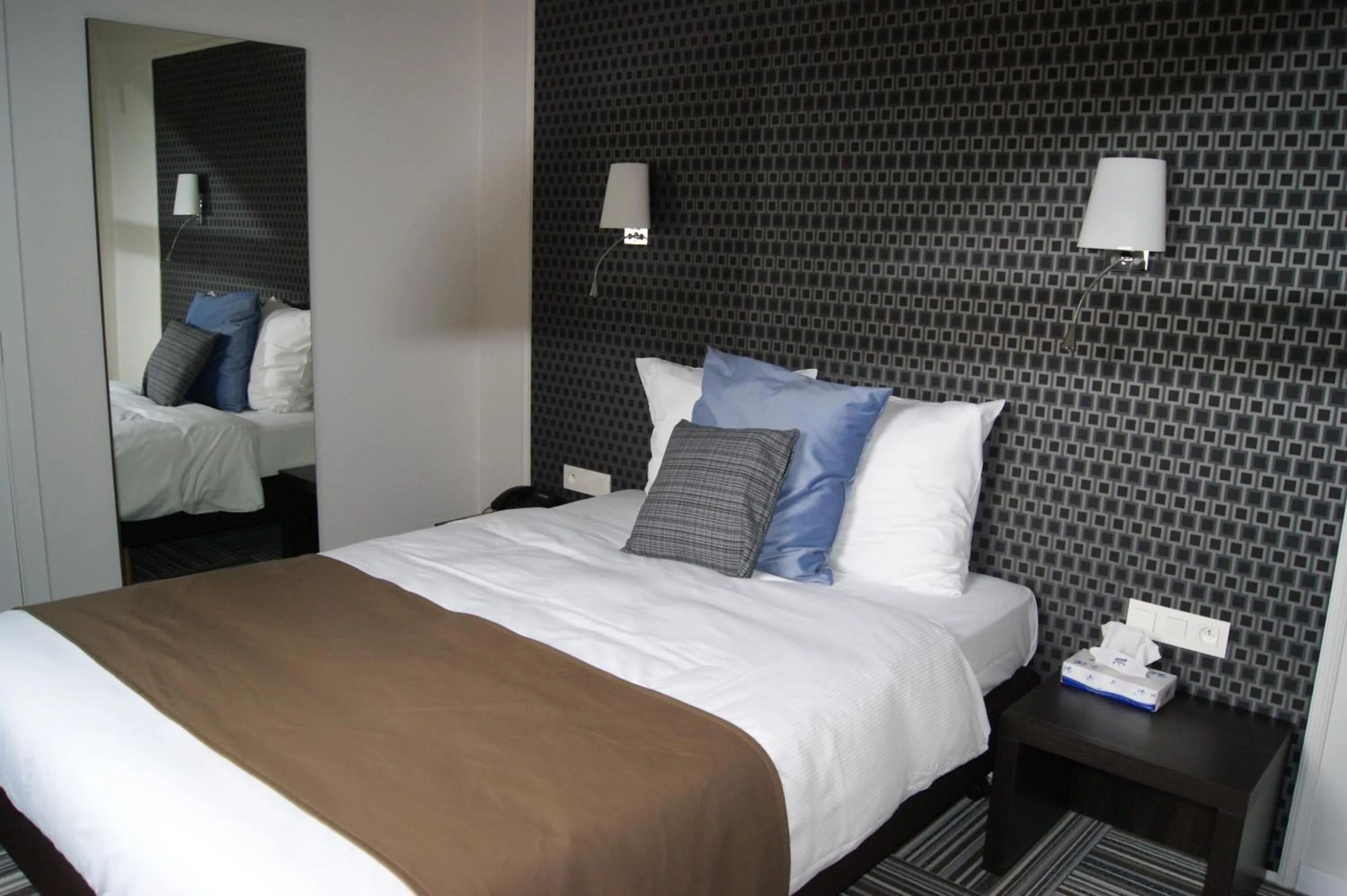 Bed in Hotel Malpertuus