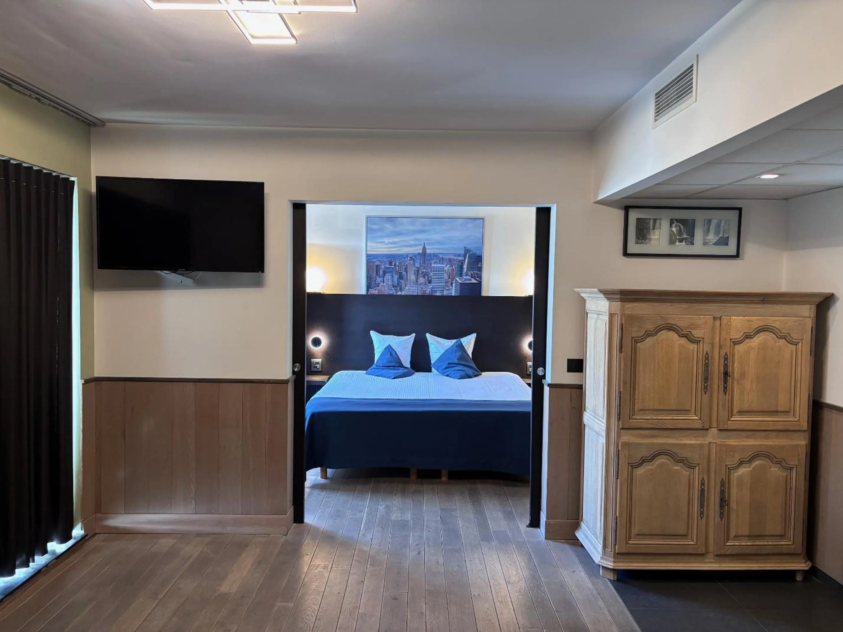 Bedroom, Bed in Hotel Orchidee