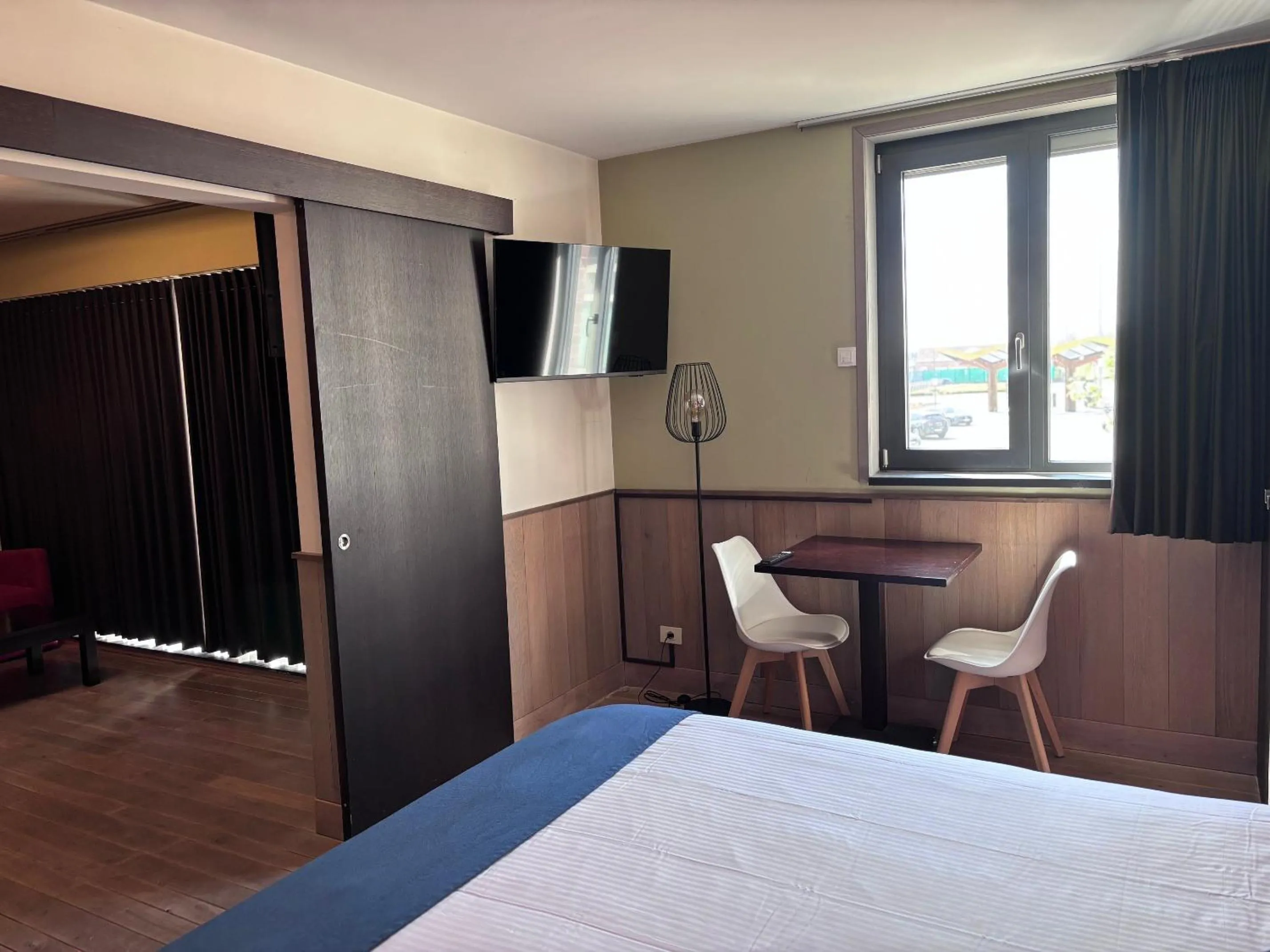 TV and multimedia, Bed in Hotel Orchidee