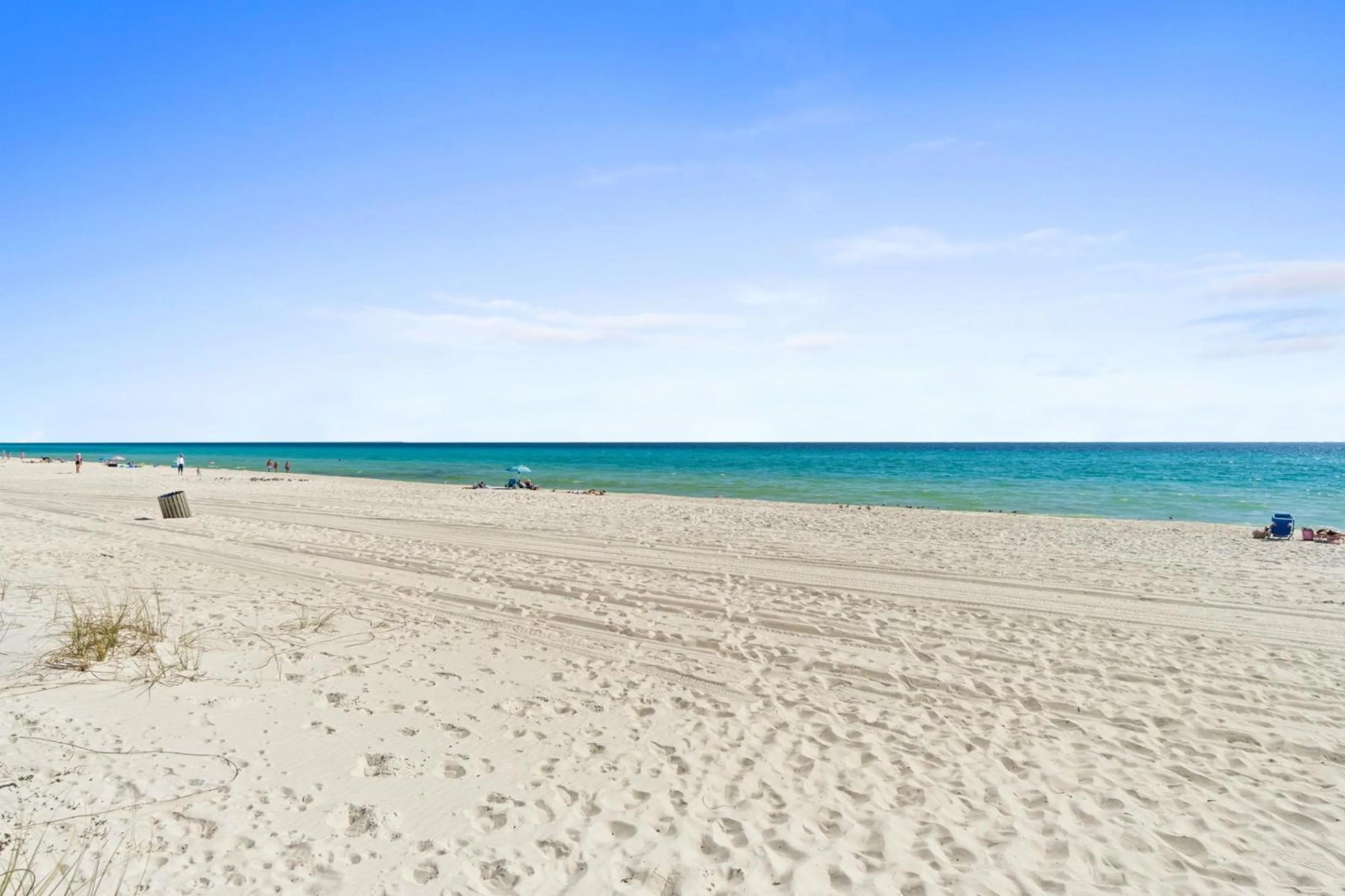 Day in Beachside West Townhome