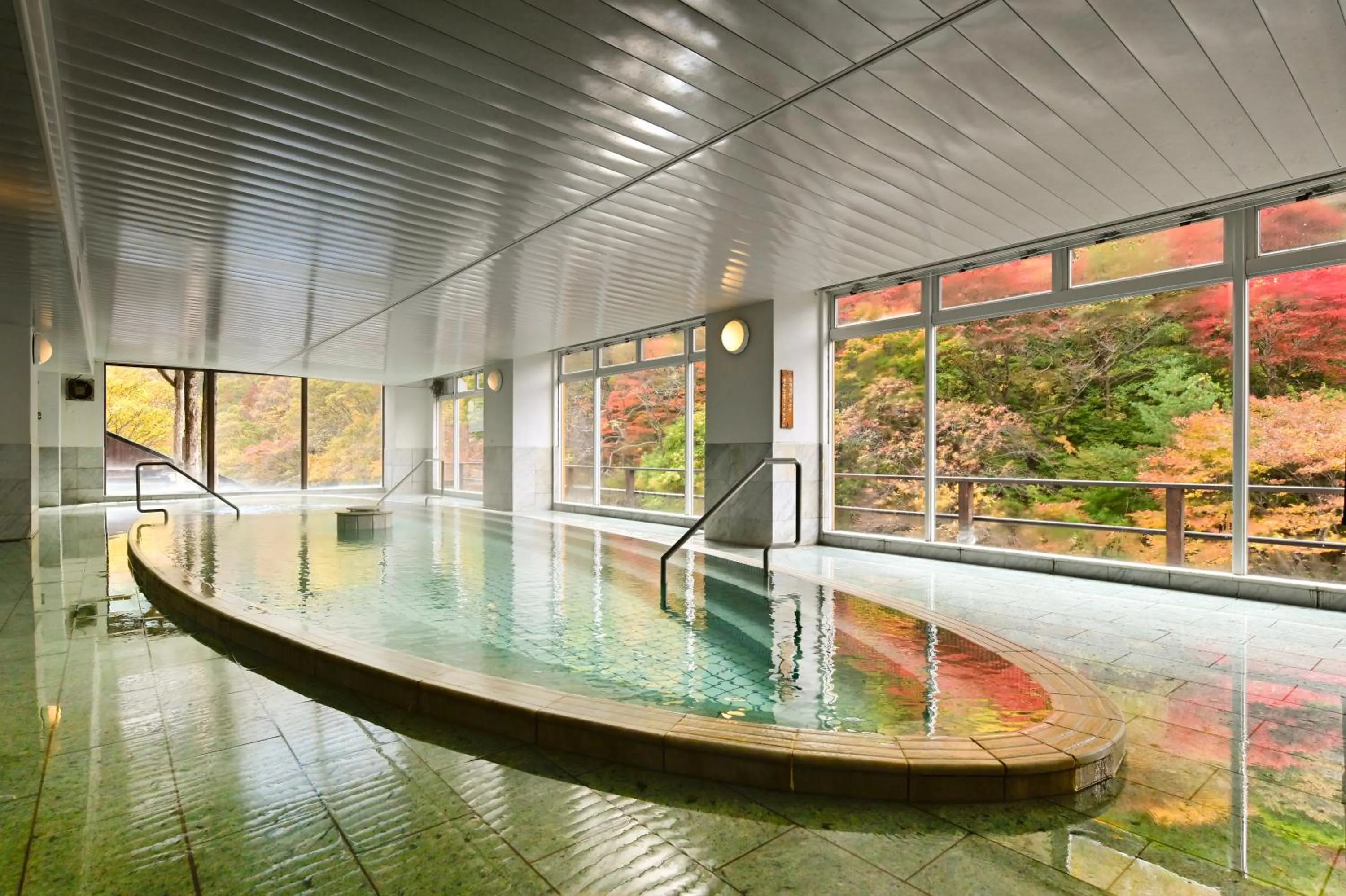 Hot Spring Bath in Yuze Hotel