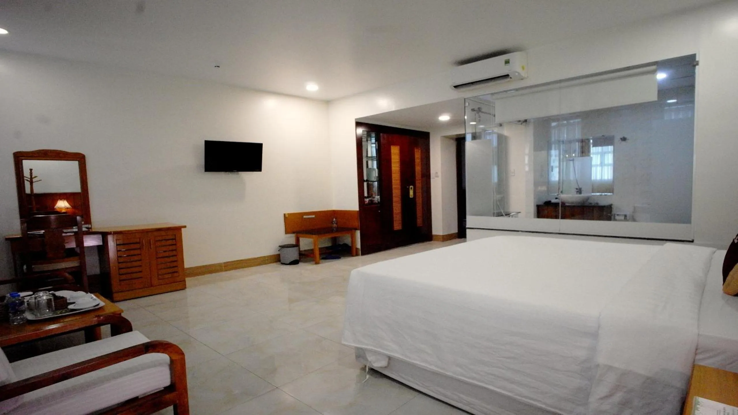 Seating area, Bed in SÀI GÒN - BẠC LIÊU Hotel