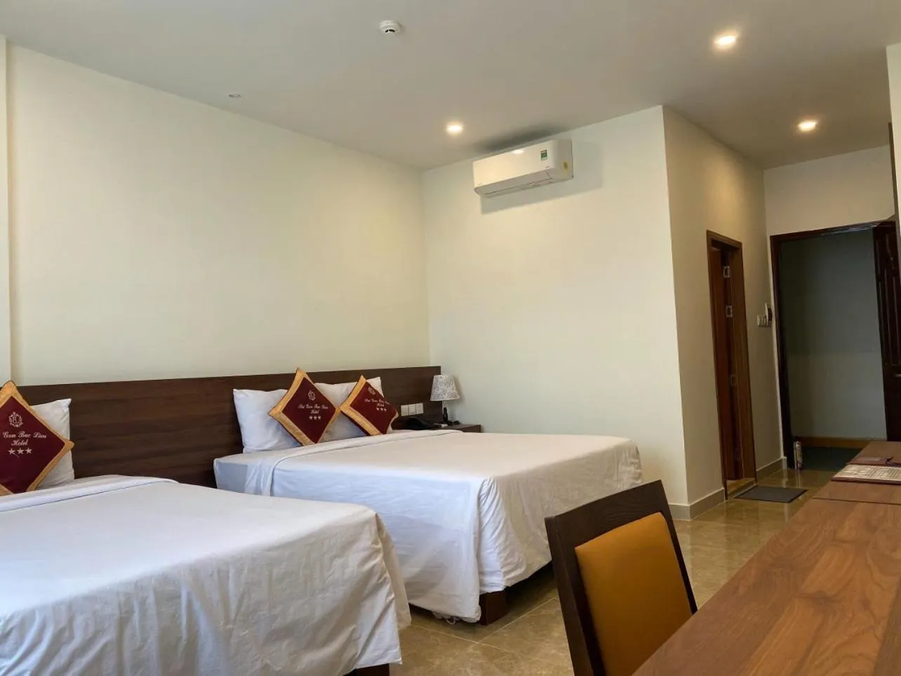 Photo of the whole room, Bed in SÀI GÒN - BẠC LIÊU Hotel