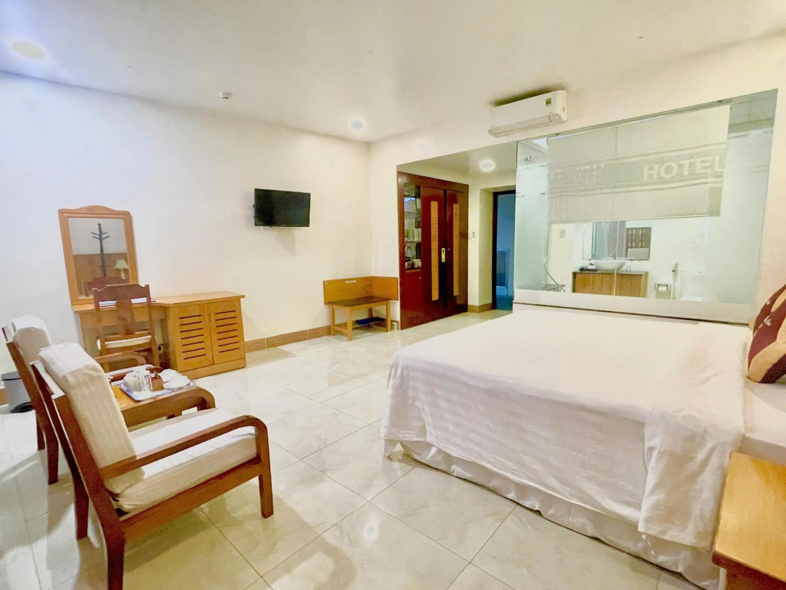 Photo of the whole room, Bed in SÀI GÒN - BẠC LIÊU Hotel
