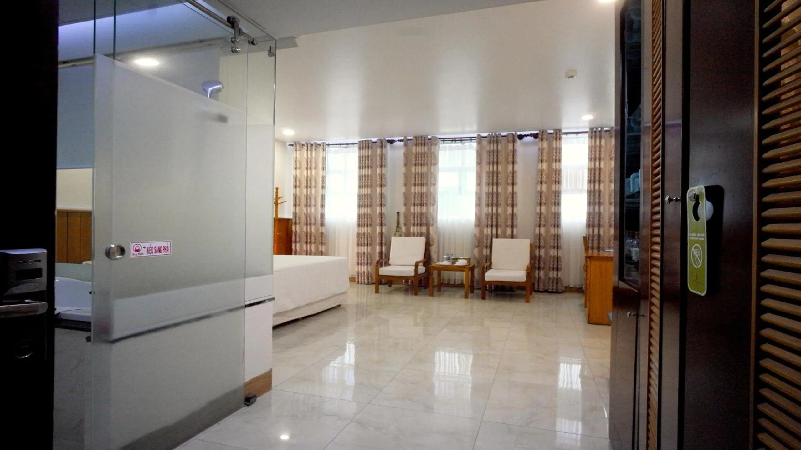 Communal lounge/ TV room in SÀI GÒN - BẠC LIÊU Hotel