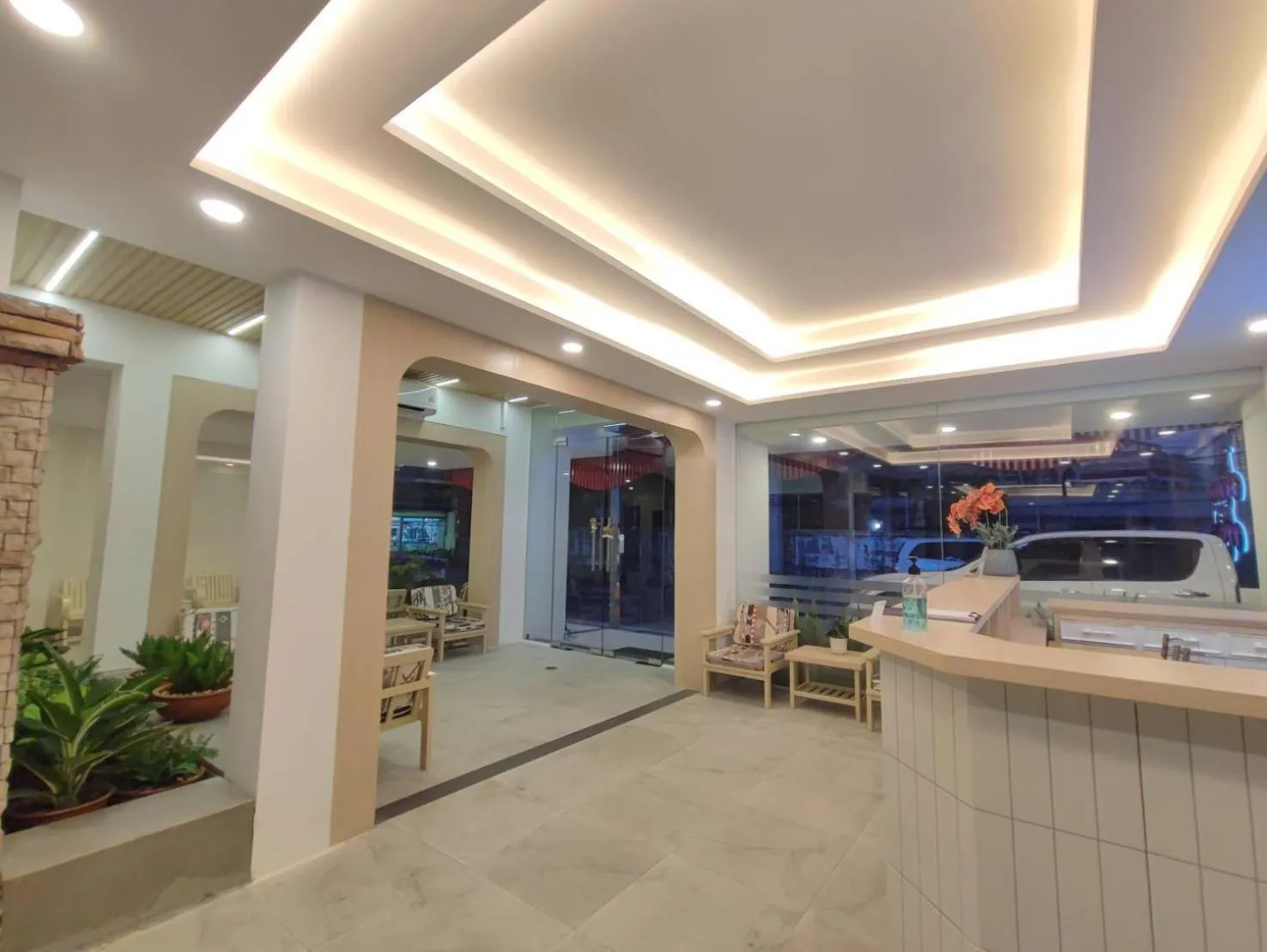 Lobby or reception in House Hotel Walking Street Pattaya