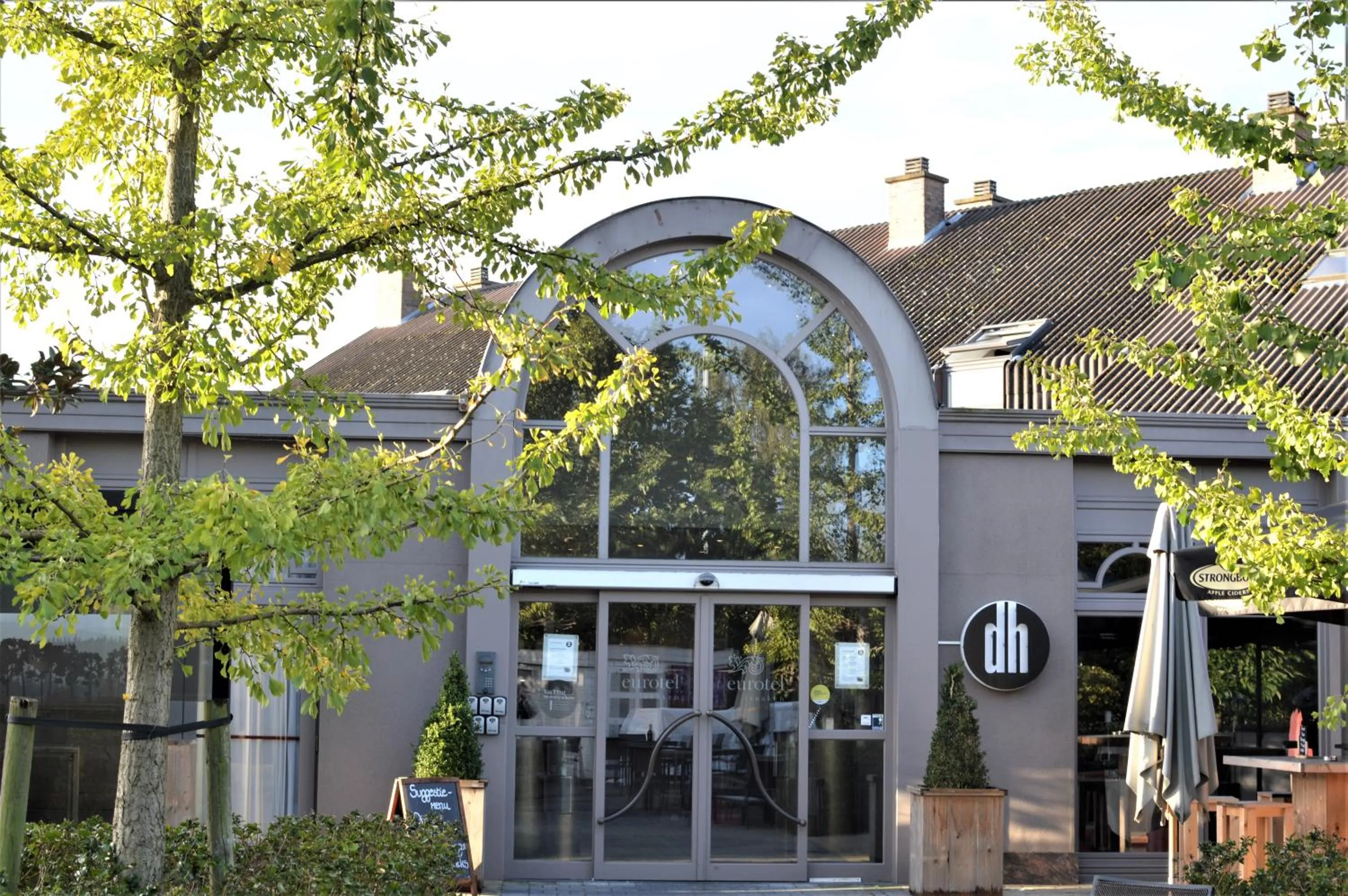 Facade/entrance in Eurotel Lanaken