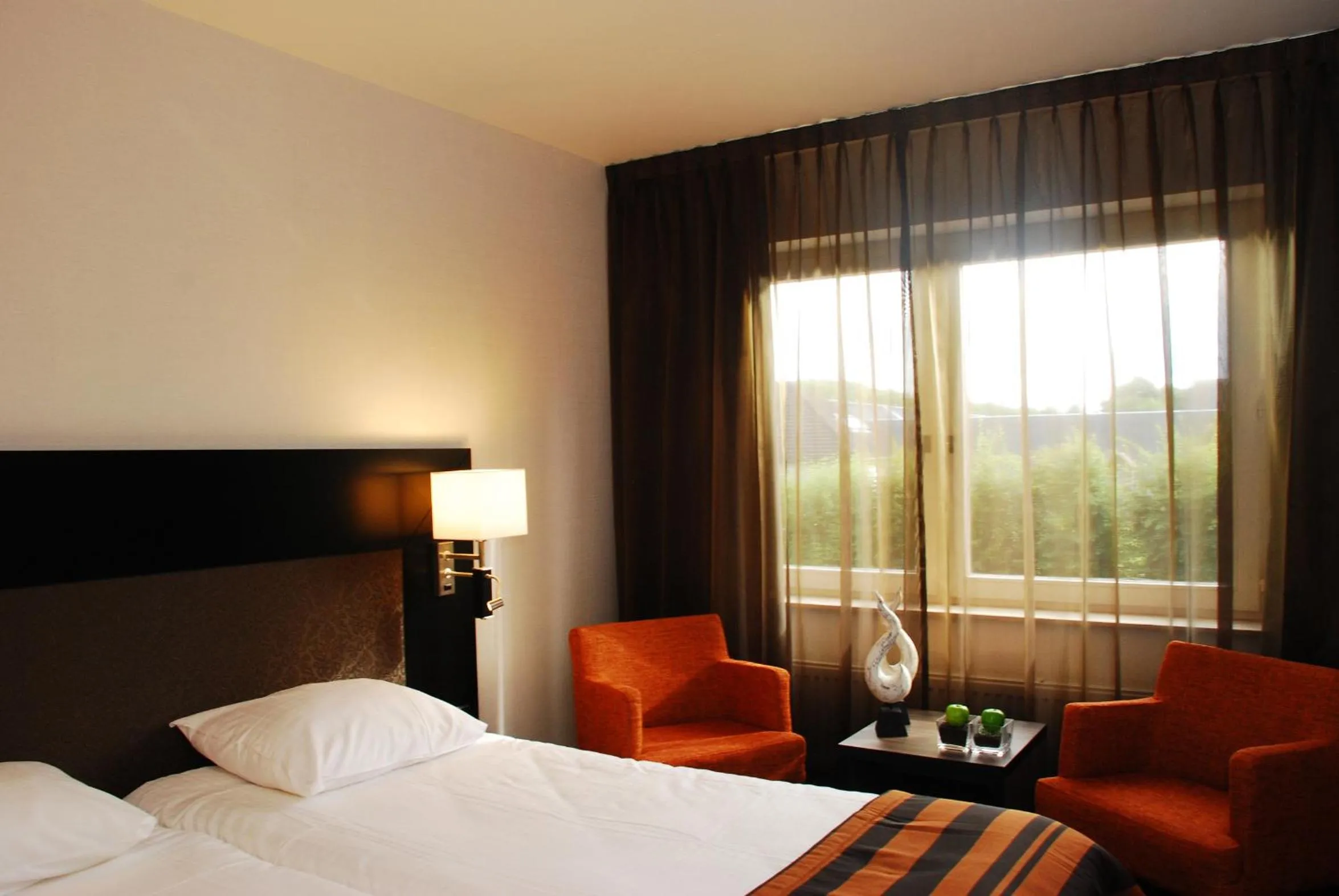 Photo of the whole room, Bed in Eurotel Lanaken