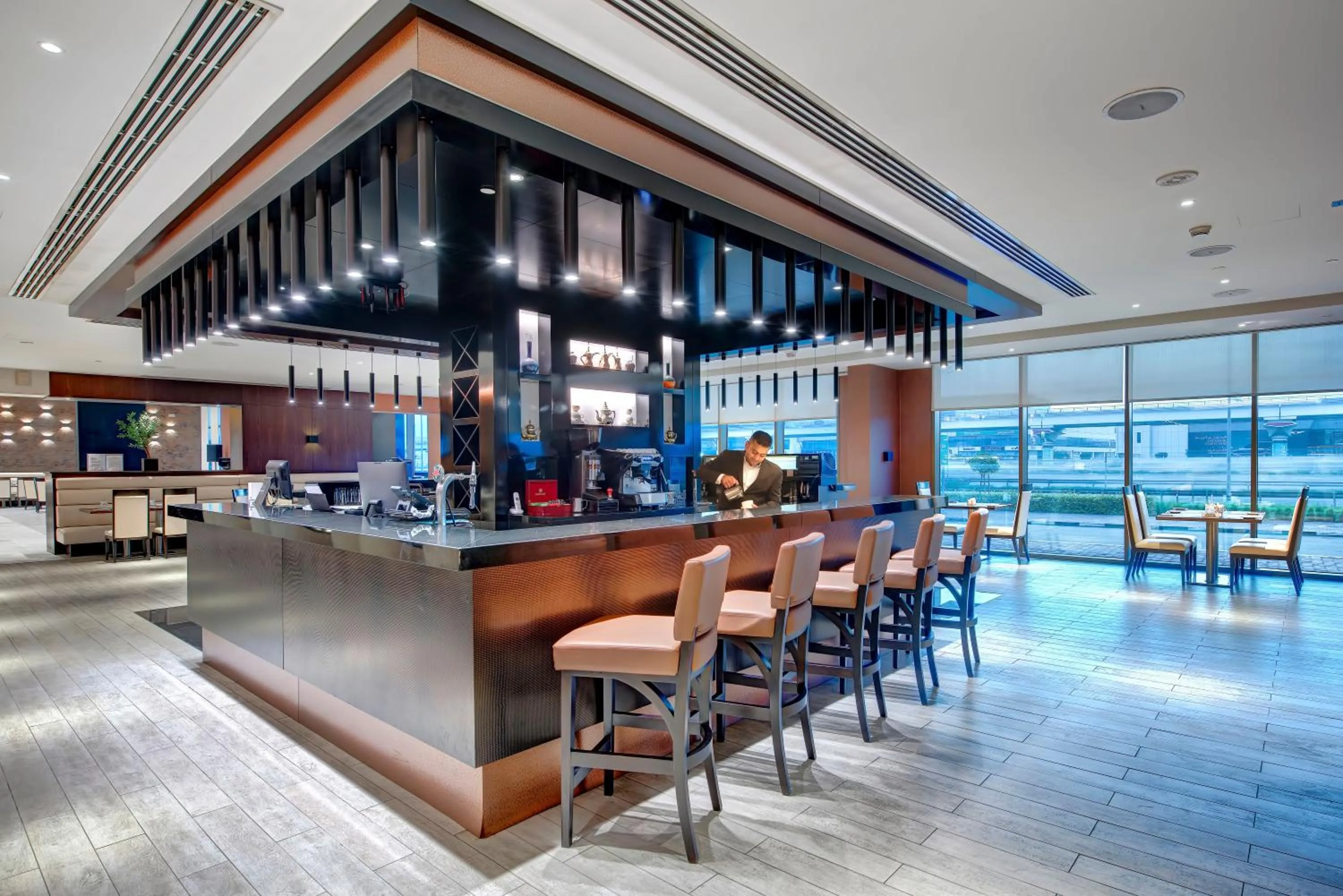 Restaurant/places to eat in Metropolitan Hotel Dubai